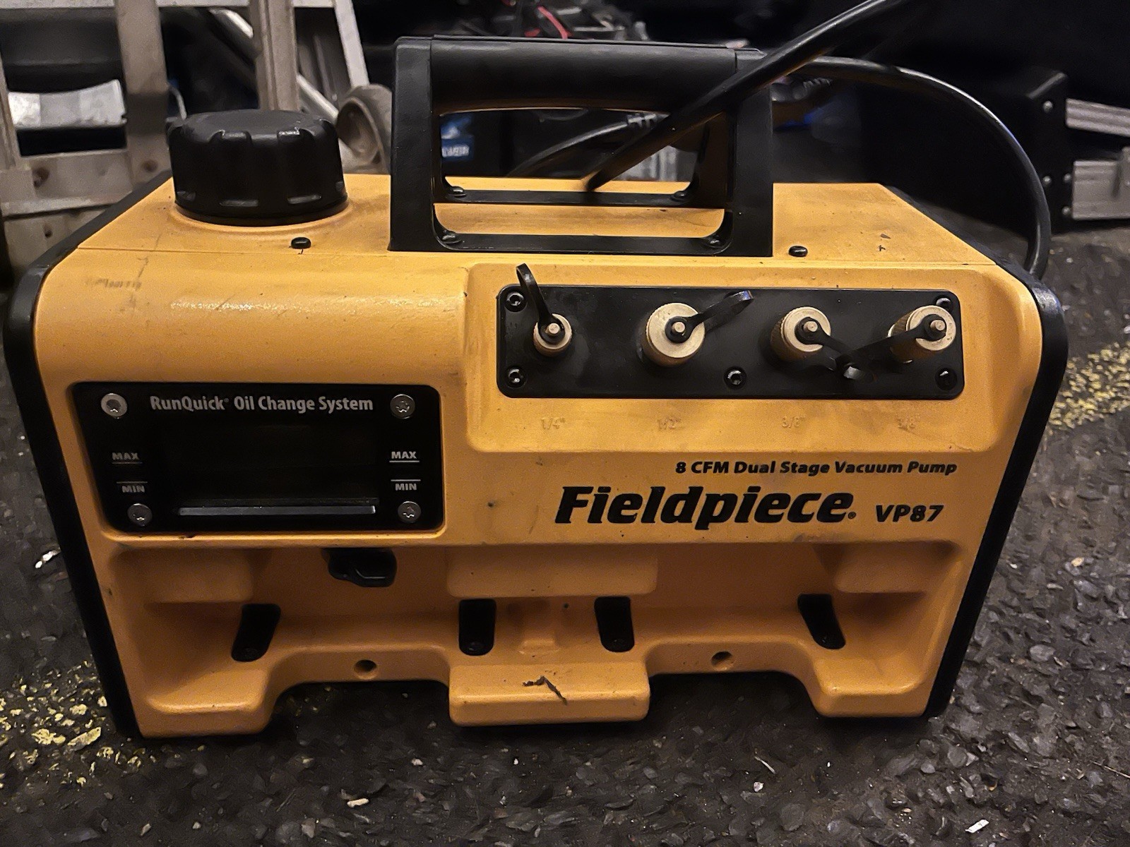 Fieldpiece VP87 8 CFM Dual Stage Vacuum Pump RunQuick Oil Change System, Tested