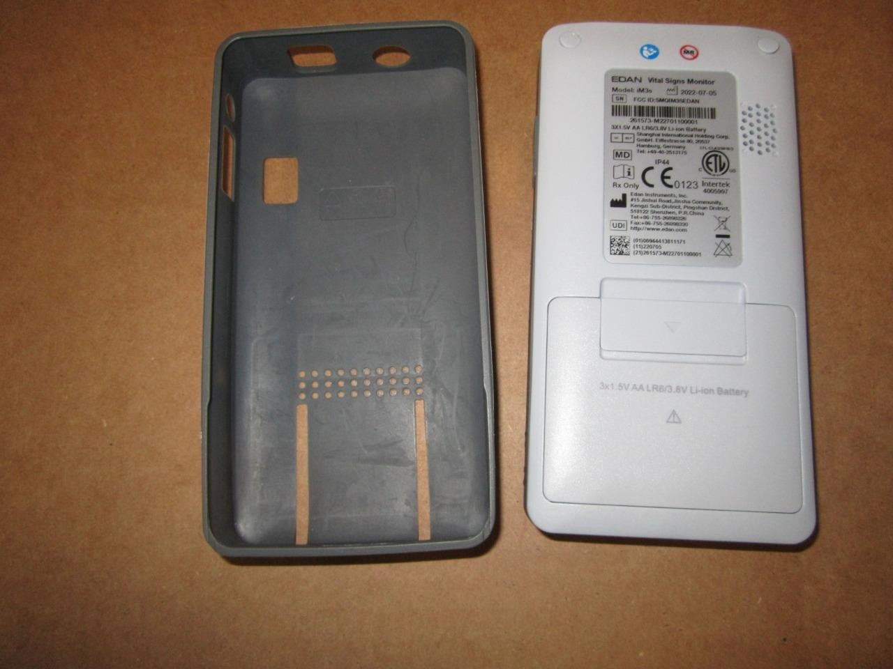 Edan iM3s Handheld Vital Signs Monitor FOR PARTS