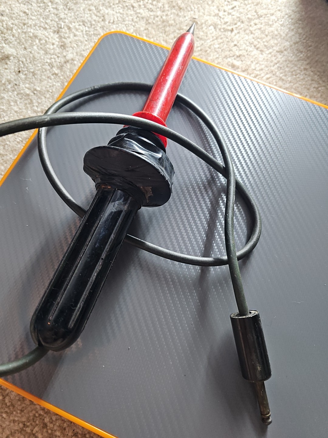 Electronix Express 01HVP40 High Voltage Probe