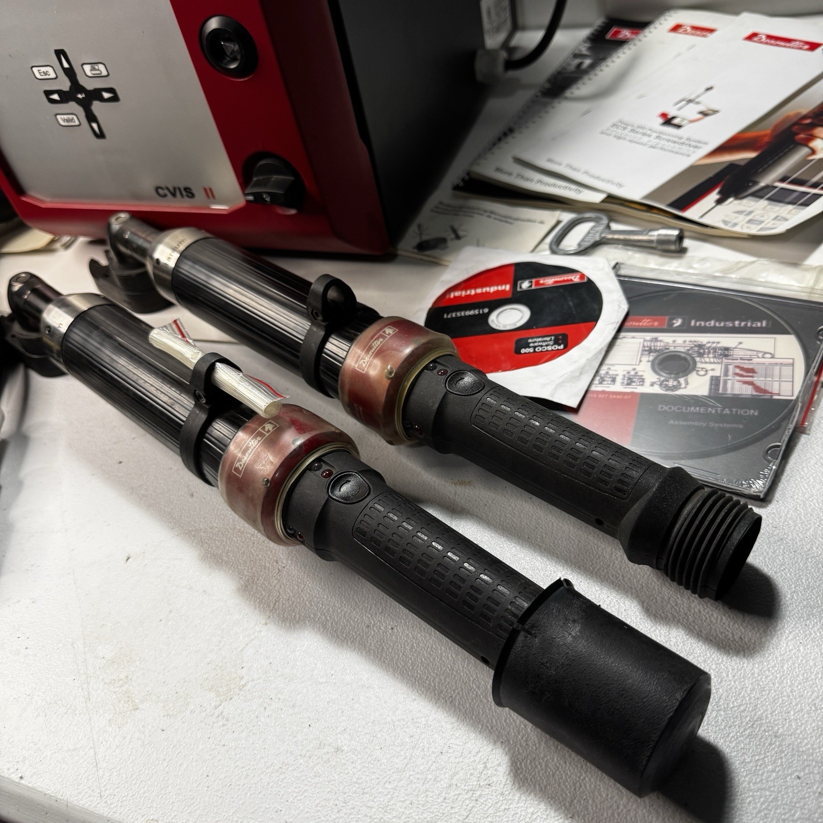 Desoutter CVIS II Torque Controller System w/ 2 Servo Tools, Cables, Powered Up