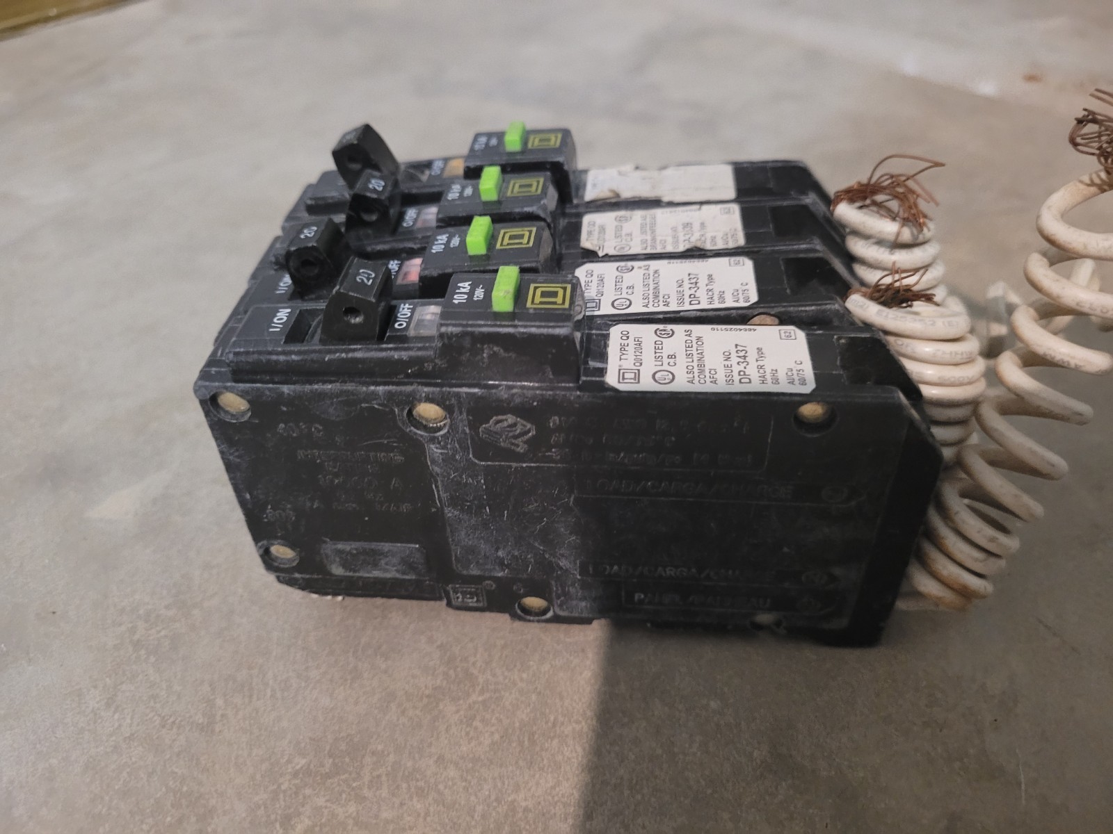 Square D QO120AFI Arc Fault Circuit Breaker, 20A, 1P, 120V-Lot of 2