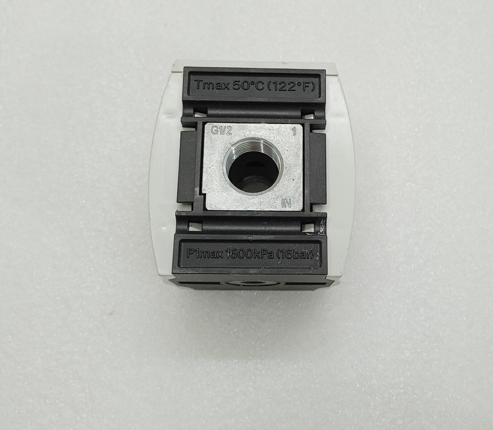 AVENTICS R412007251 Distributor Series AS3-DIS-6012-NC3 FD 557 Tmax 50°C 122°F