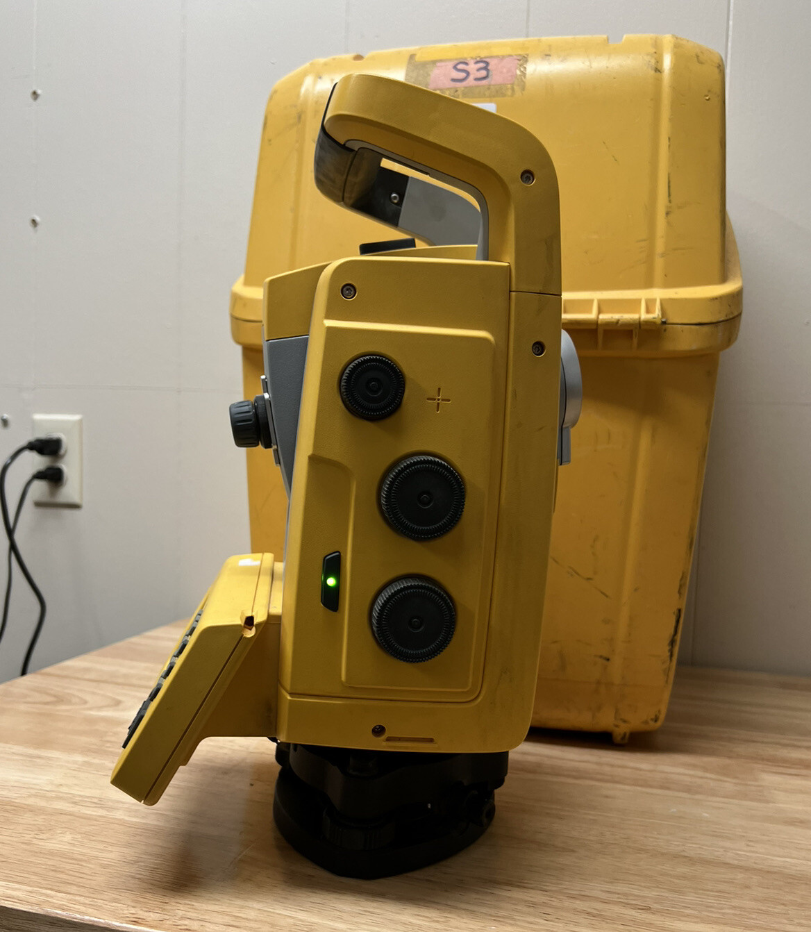 Trimble S3 5” DR Total Station with case A