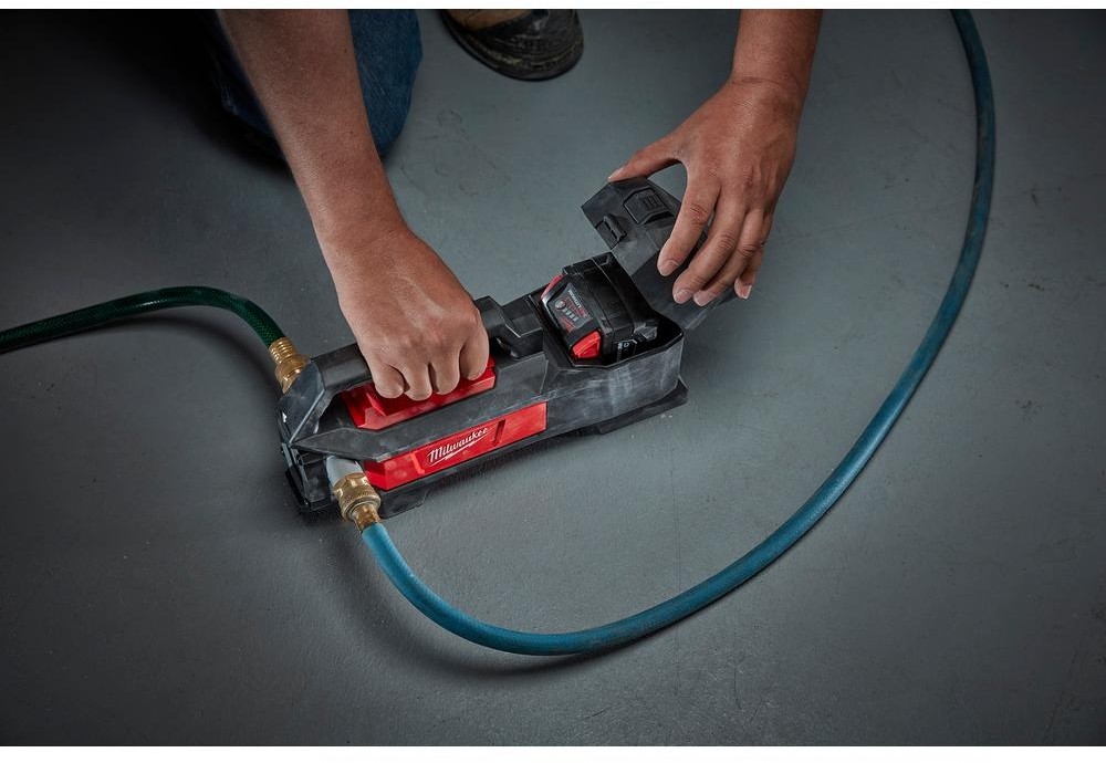 Milwaukee Transfer Pump M18 18 Volt Lithium Ion Cordless Powerful Tool Only