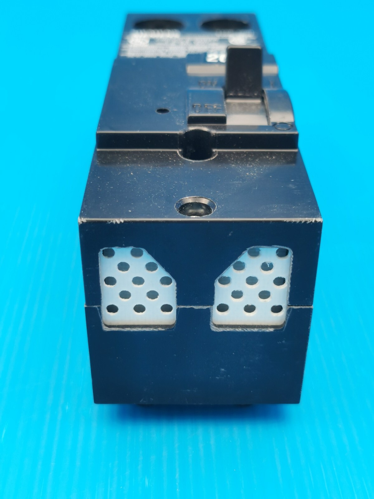 Siemens QN2200R 200-Amp 2 Pole 240-Volt Circuit Breaker