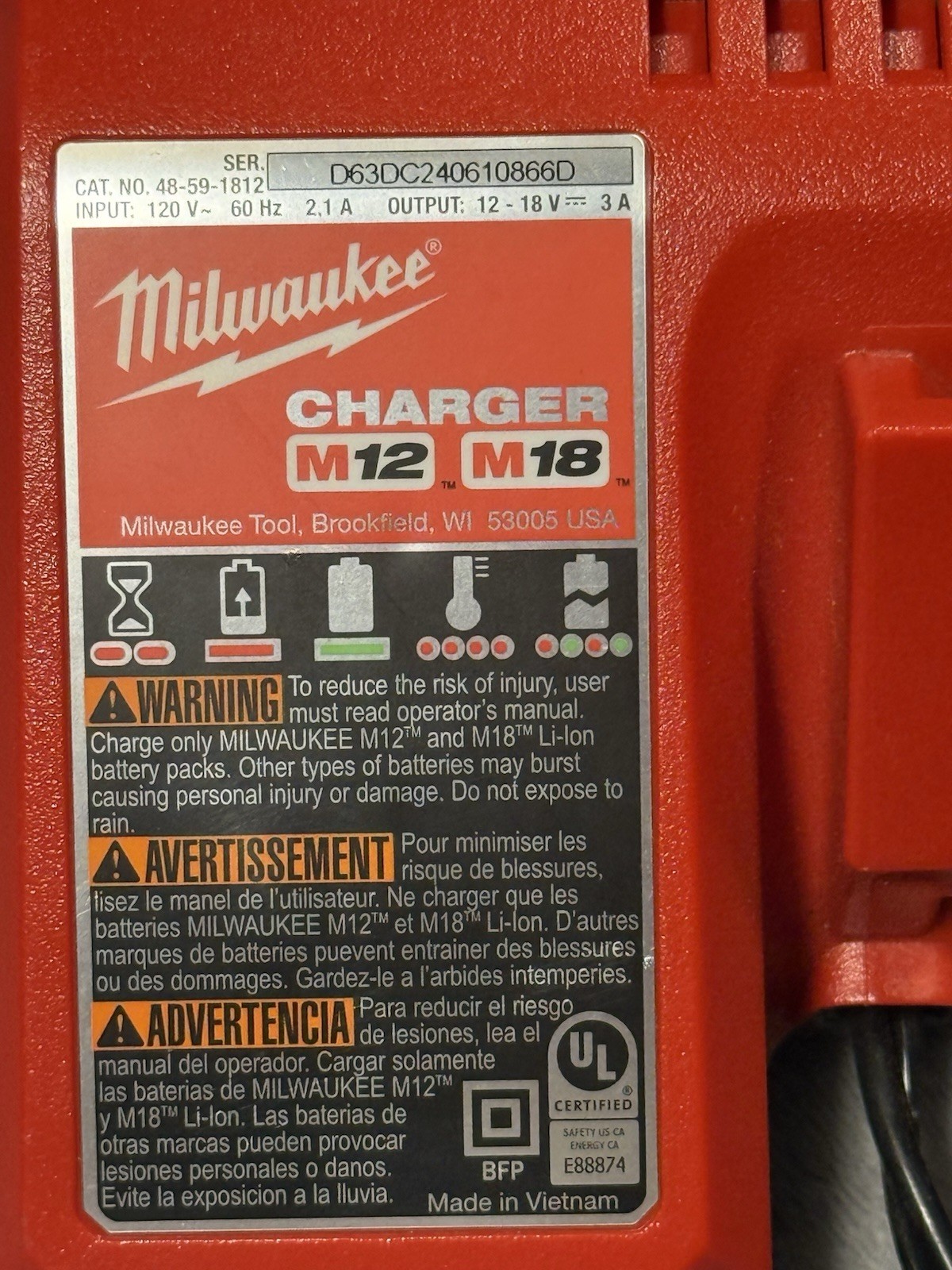Milwaukee Genuine M18 M12 volt Lithium Charger