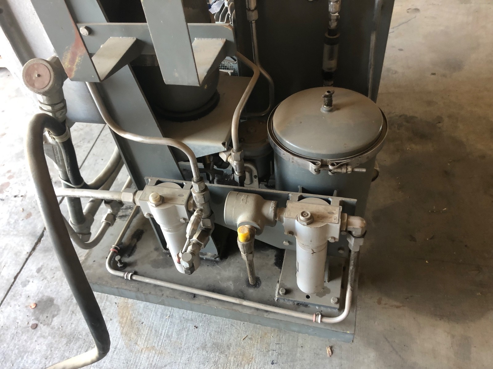 hydraulic pump station Toshiba 7.5 hp 3 ph mtr. Vickers pump 5000 psi
