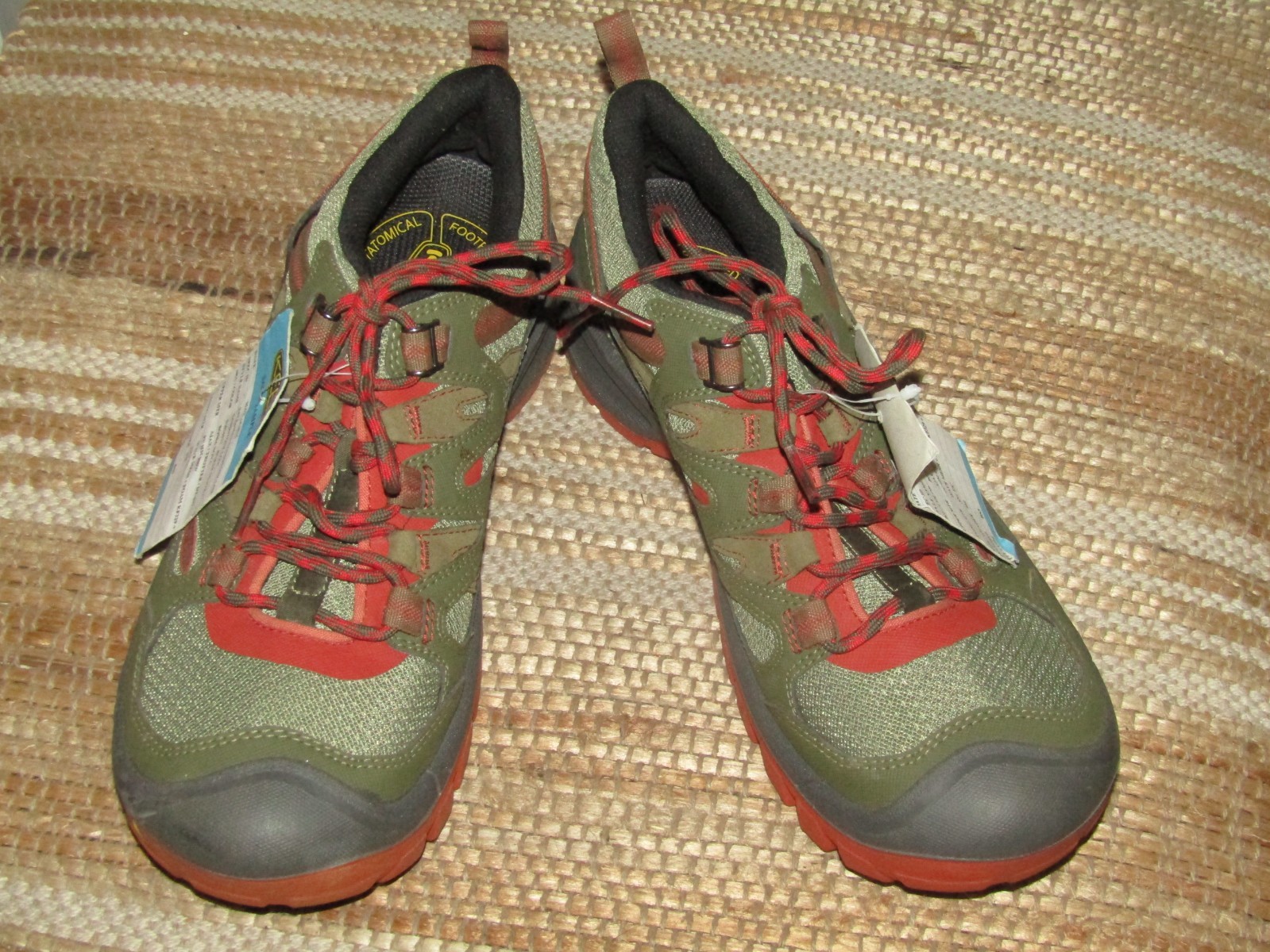 Keen Sandstone Low Soft Toe PPM BS5 Comfortable Work Shoes Men’s 9 M