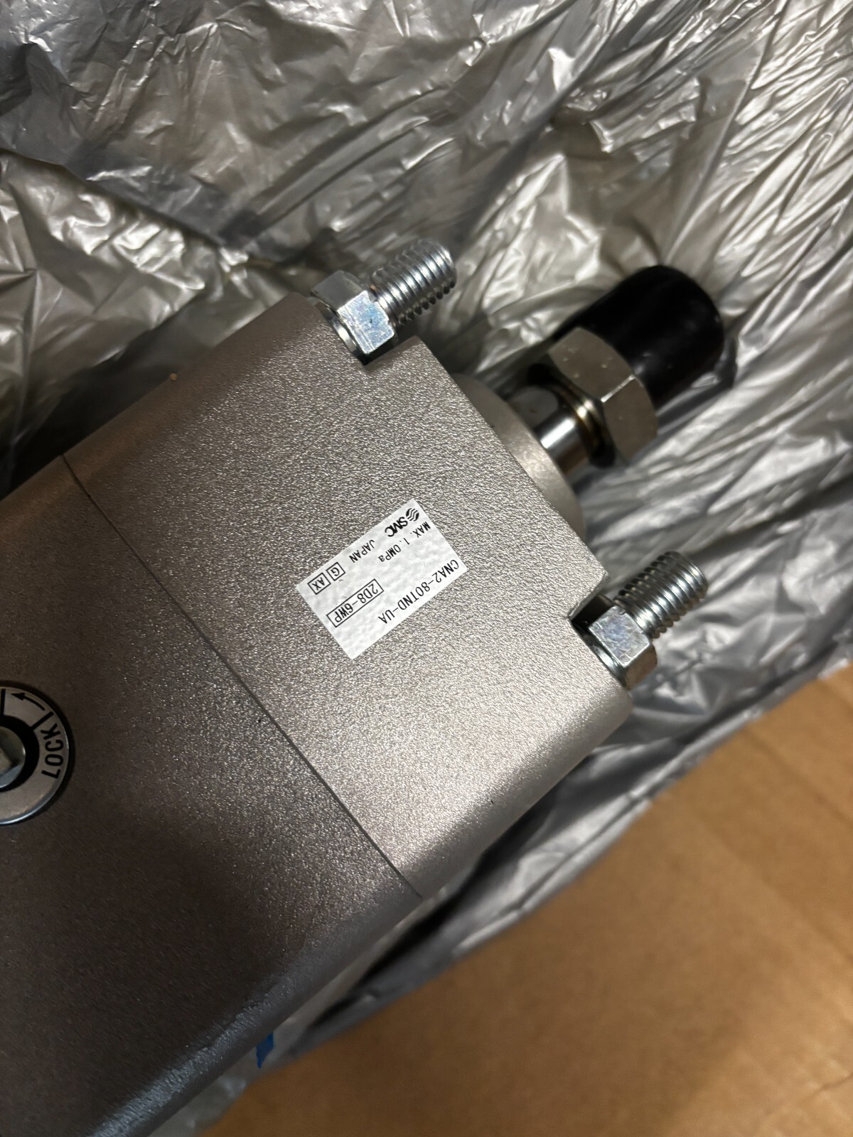 SMC CDNA2D80TN-710-D-A54Z DOUBLE ACTING, SINGLE ROD CYLINDER W/CNA2-80TND-UA 🎯