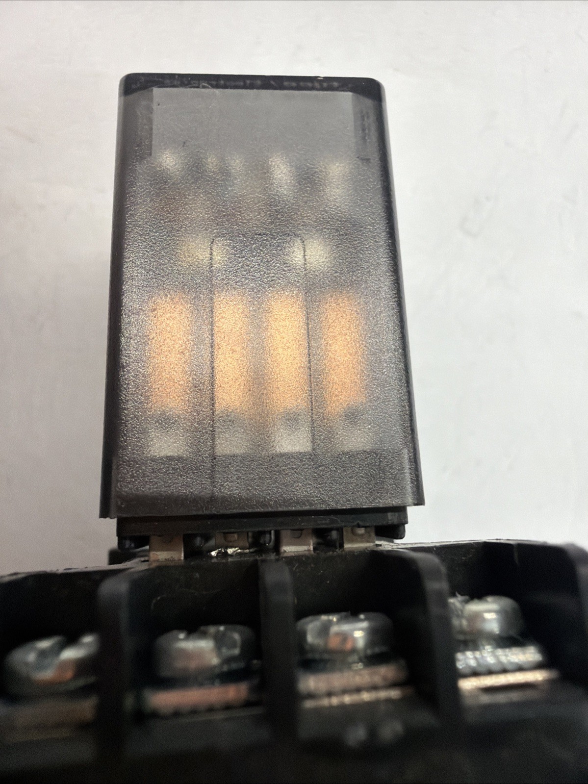 Tyco Potter & Brumfield KHU-17A12-120V AC Relay KHU-17A12-120 W/Base 1/10HP