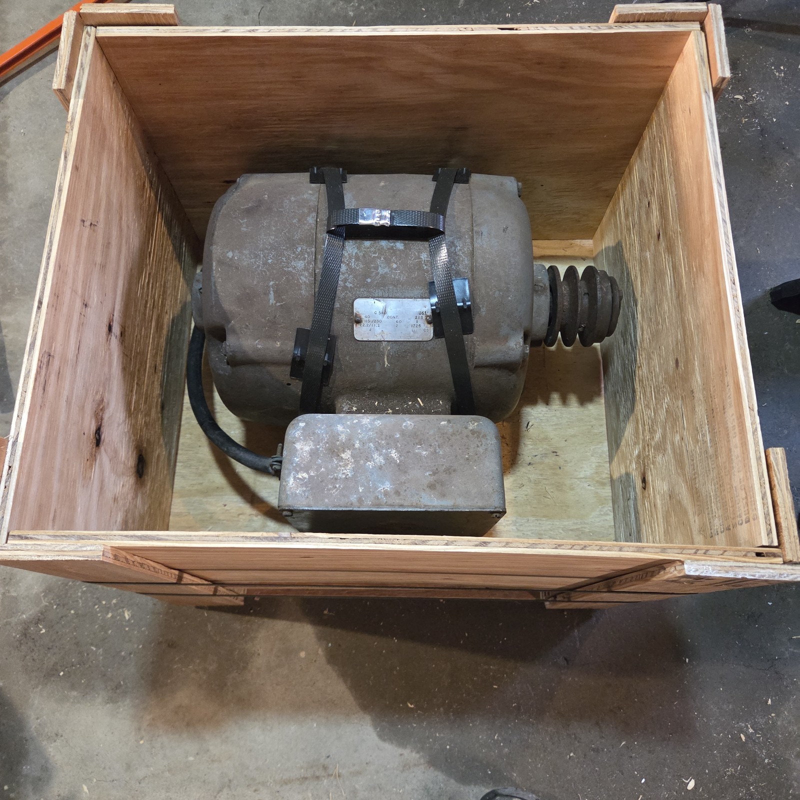 Delco Electric Motor 2HP 1725 RPM 115/230V Frame 213 C540 USA Freight Ready