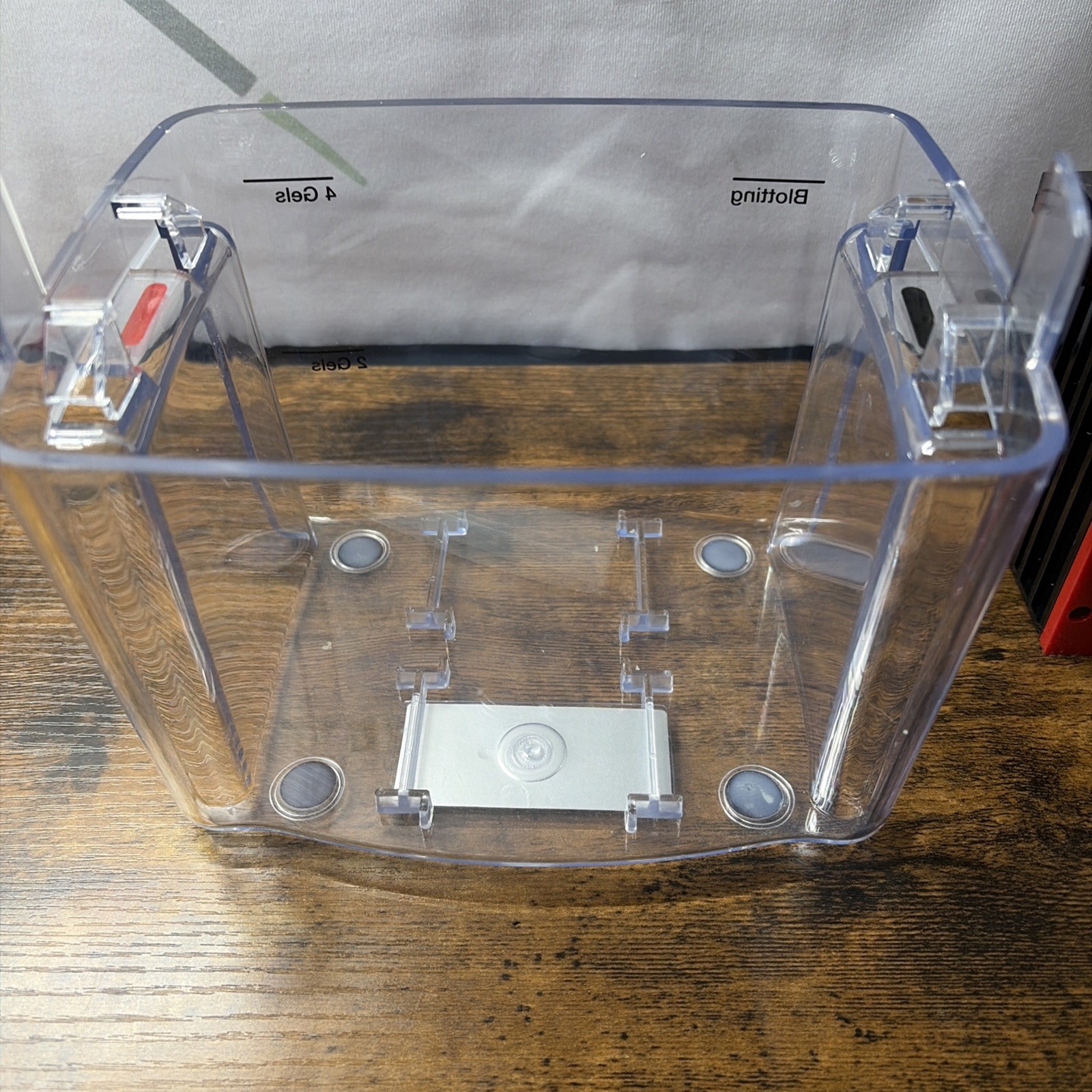 Bio-Rad Mini-PROTEAN Tetra Cell electrophoresis system + Mini Trans-Blot module