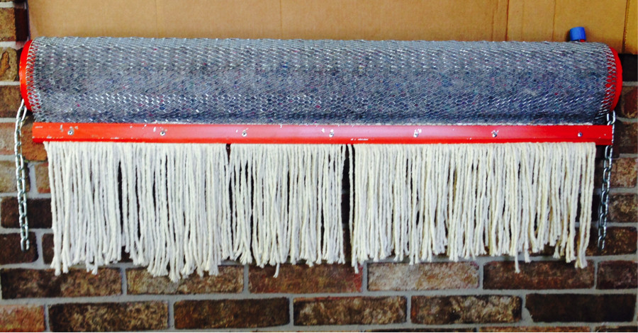 (1) 45″ CATTLE LIVESTOCK OILER RUB for insect / parasite / fly control USA Mfg