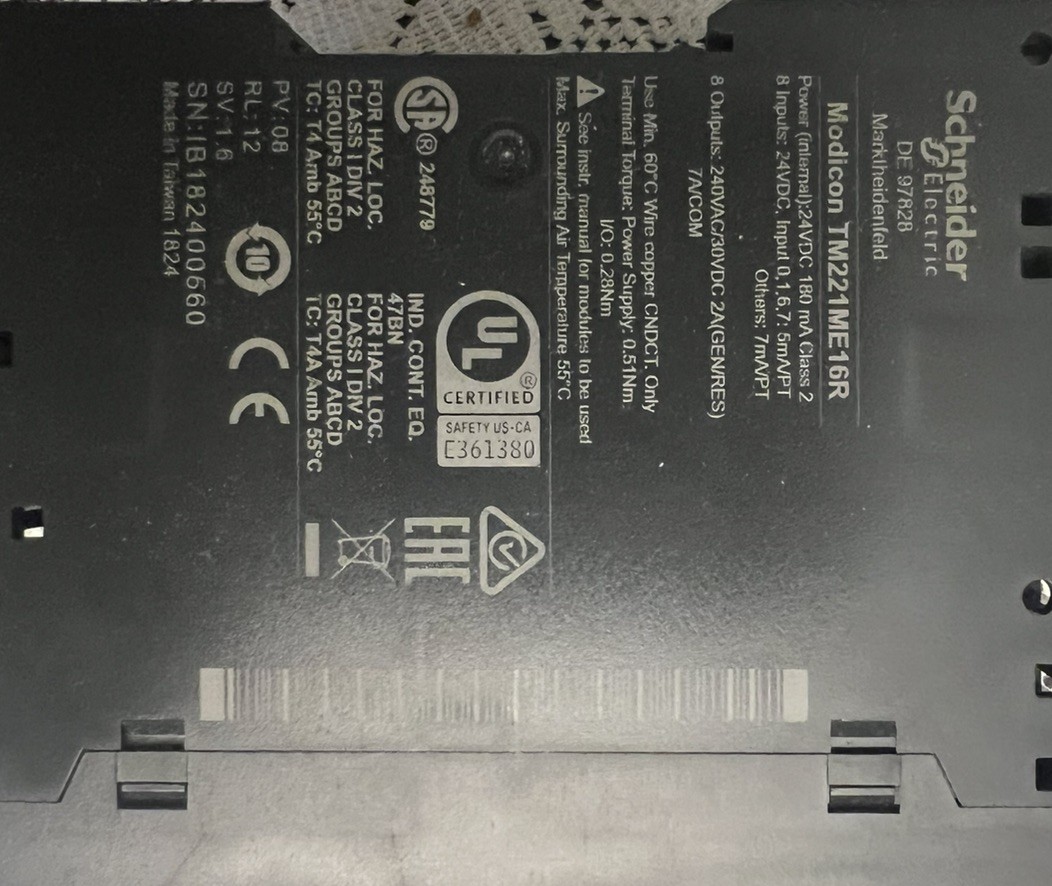 Brand New Schneider Electric TM221ME16R Modicon M221 Controller, 16 I/O
