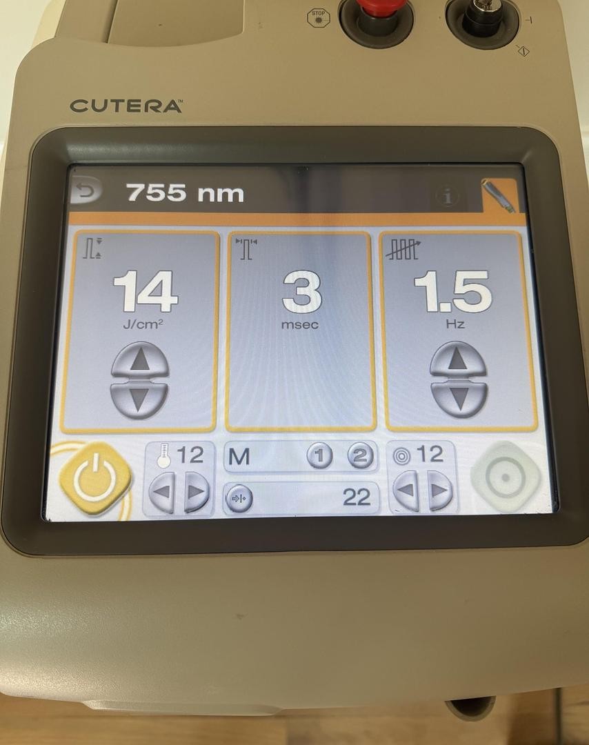 Cutera Excel HR 1064 @ 755 NM laser Hair removal,Lesions,Laser Genesis Warranty