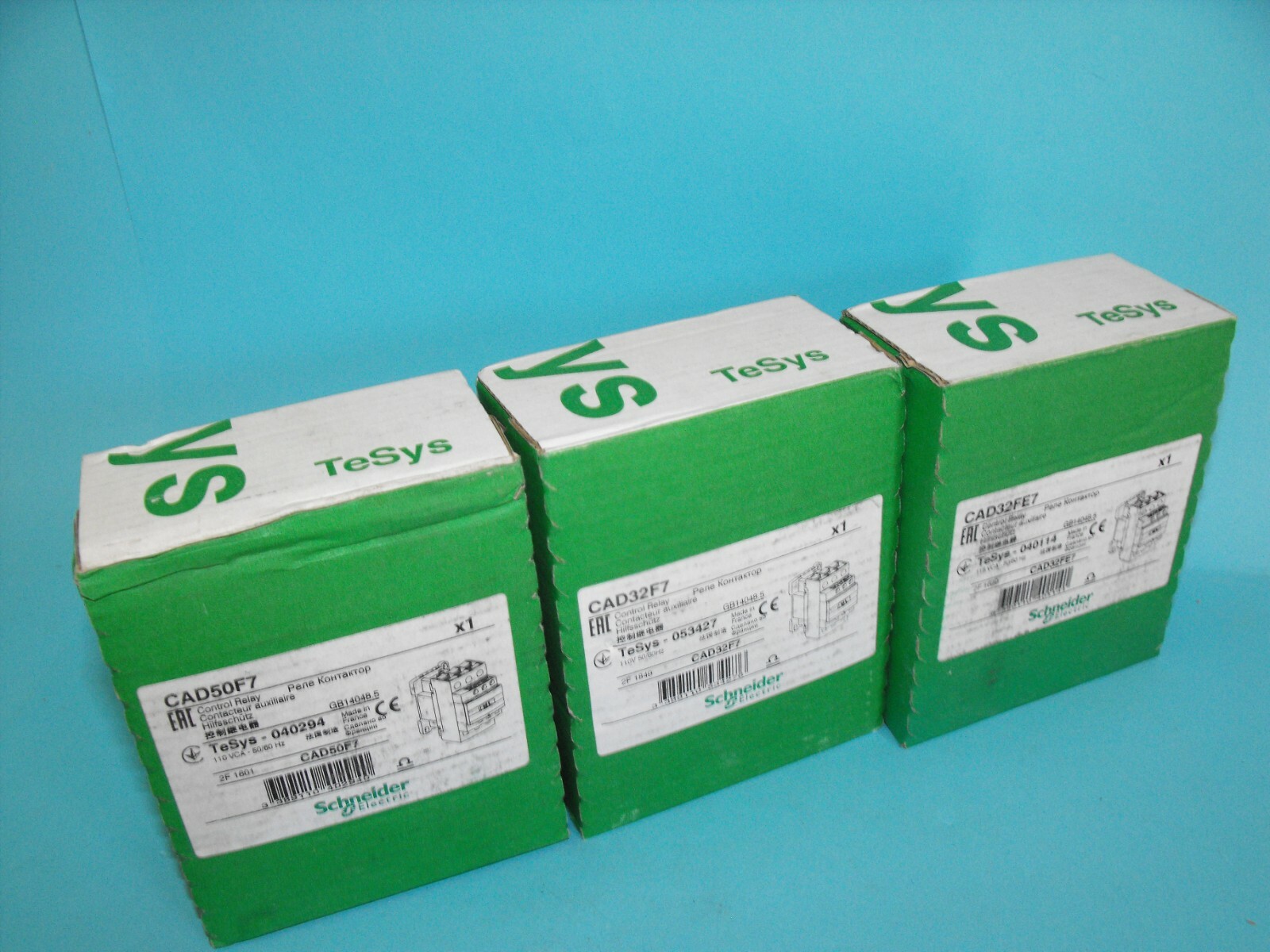 Schneider Electric.TELEMECANIQUE.CAD50F7+CAD32F7+CAD32FE7.(LOT3PCS).NEW
