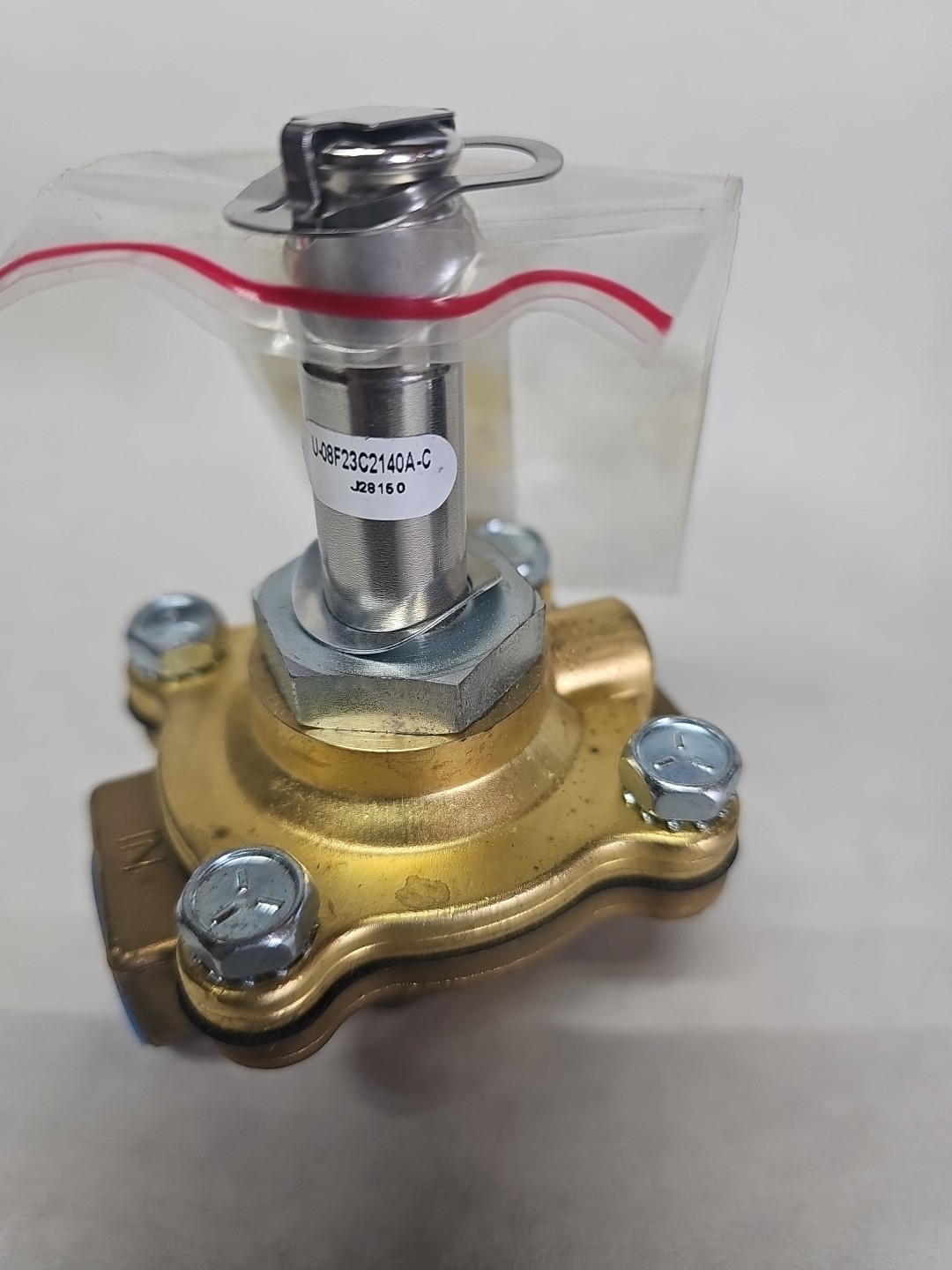 * PARKER Shut-off Valve # 08F23C2140ACF & Unit Solenoid # CF4C01 24/60v 1/2″ NPT