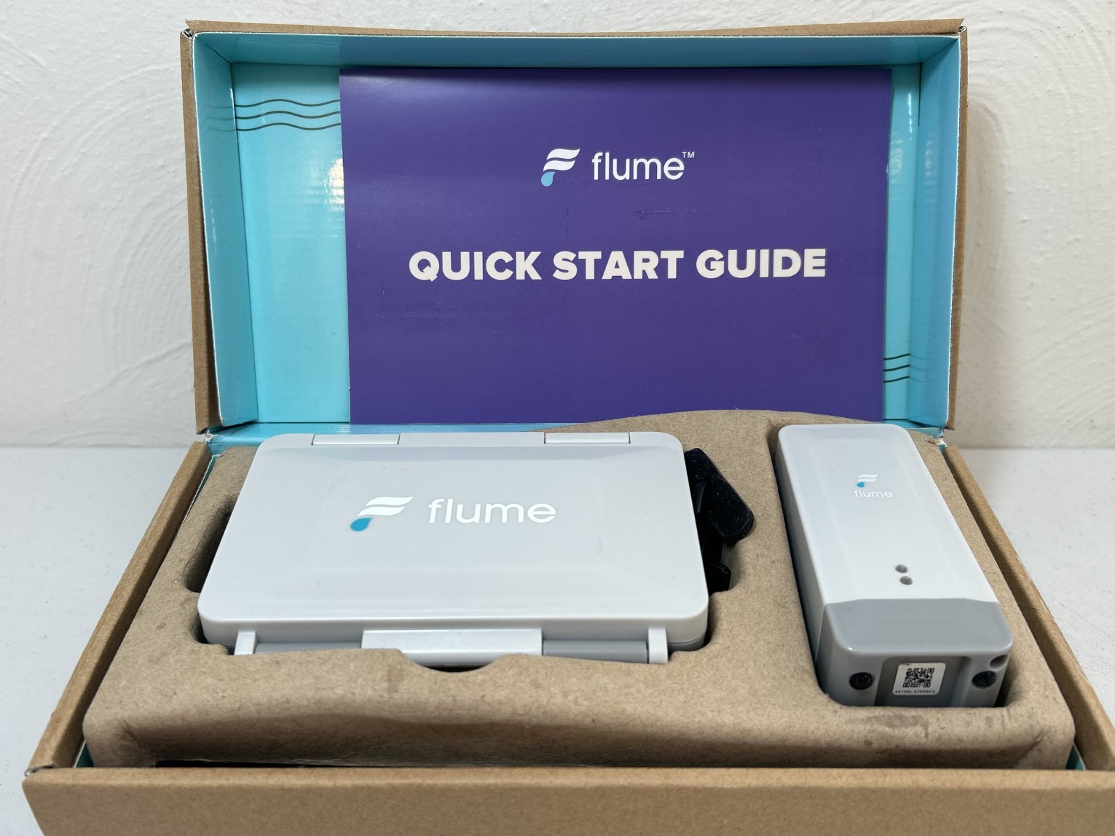 Flume 2 Smart Home Water Monitor & Leak Detector F2100 With WiFi – Open Box New