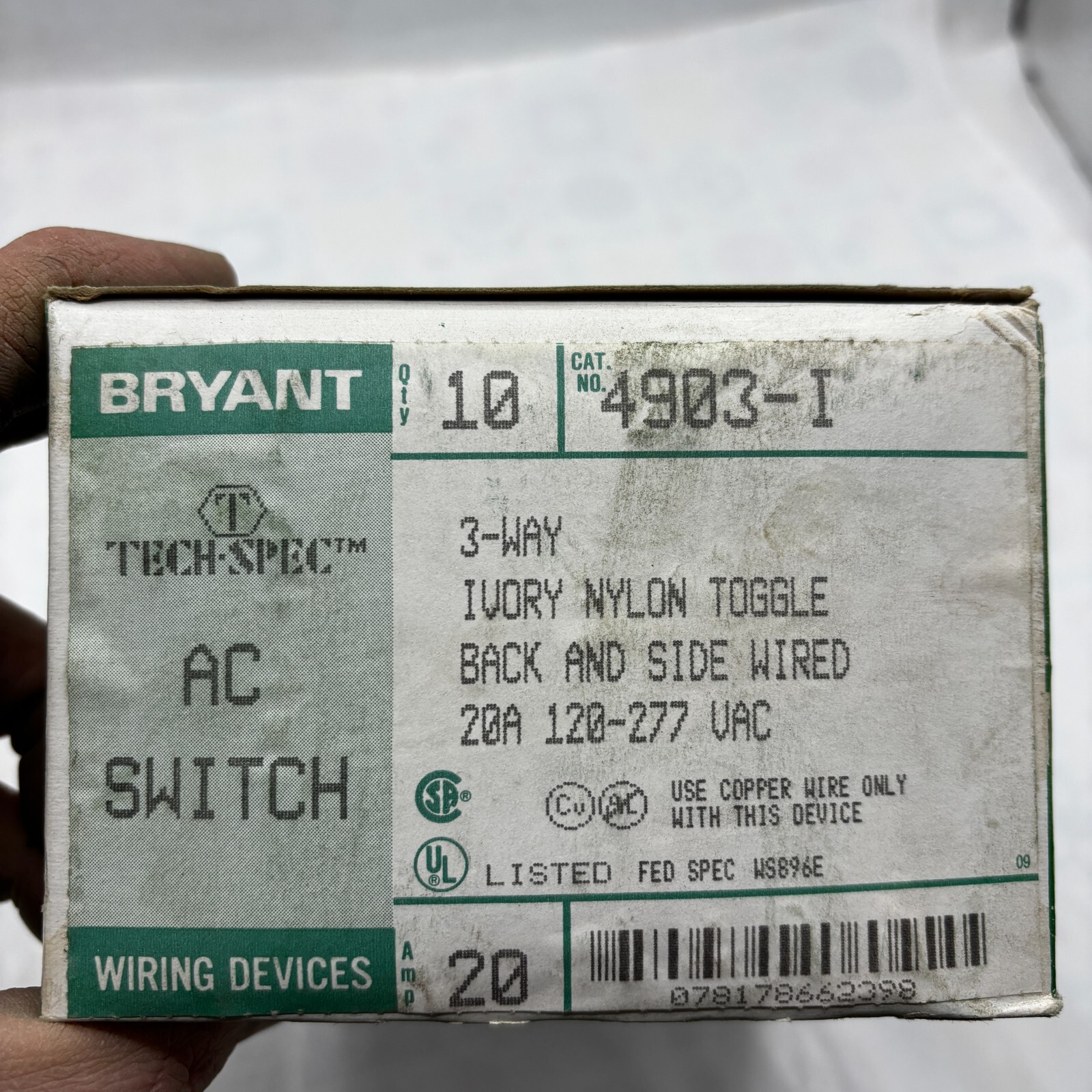 Bryant 4903-I Nylon Toggle Back And Side Wired 20A 120-277VAC BOX OF 10 ⭐