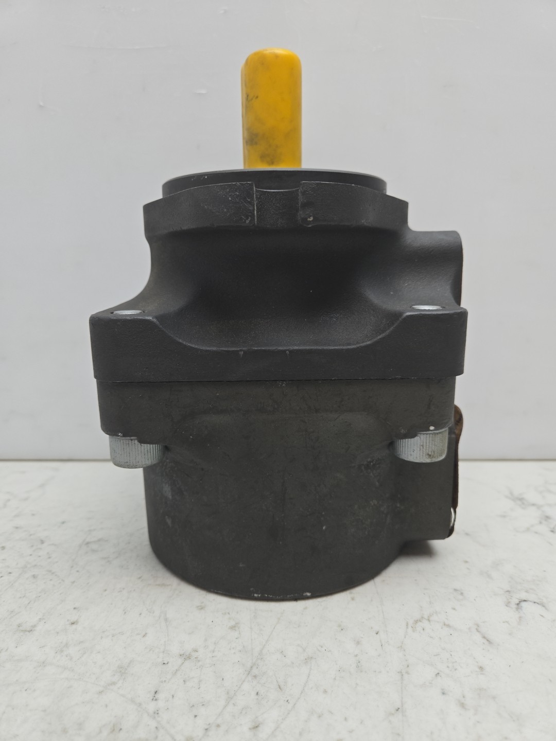 Atos PFE-41045/1DT 20 Hydraulic Vane Pump New See Pictures For Details