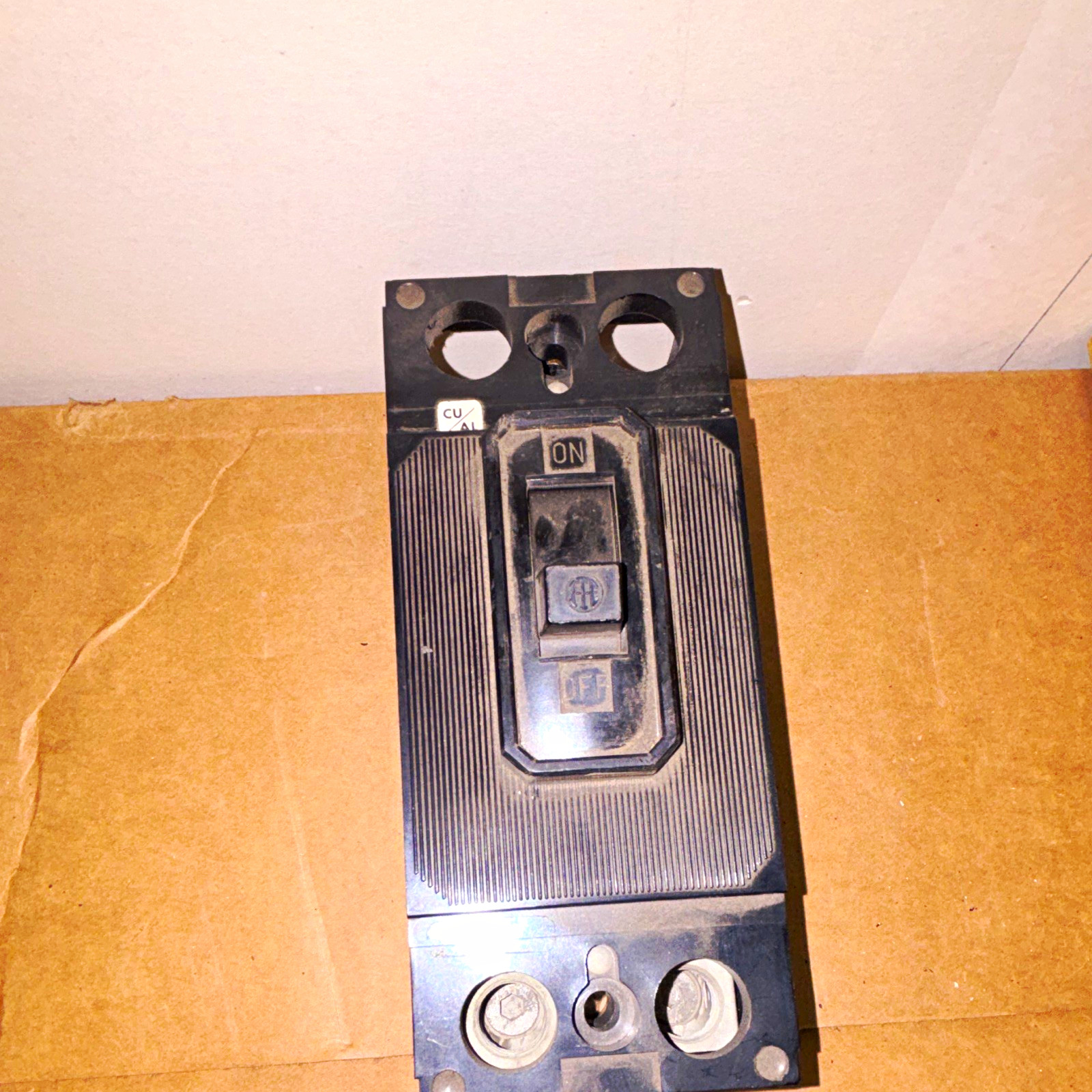 225A Circuit Breaker On/Off Switch Control, 201-250A Rating, Black Plastic
