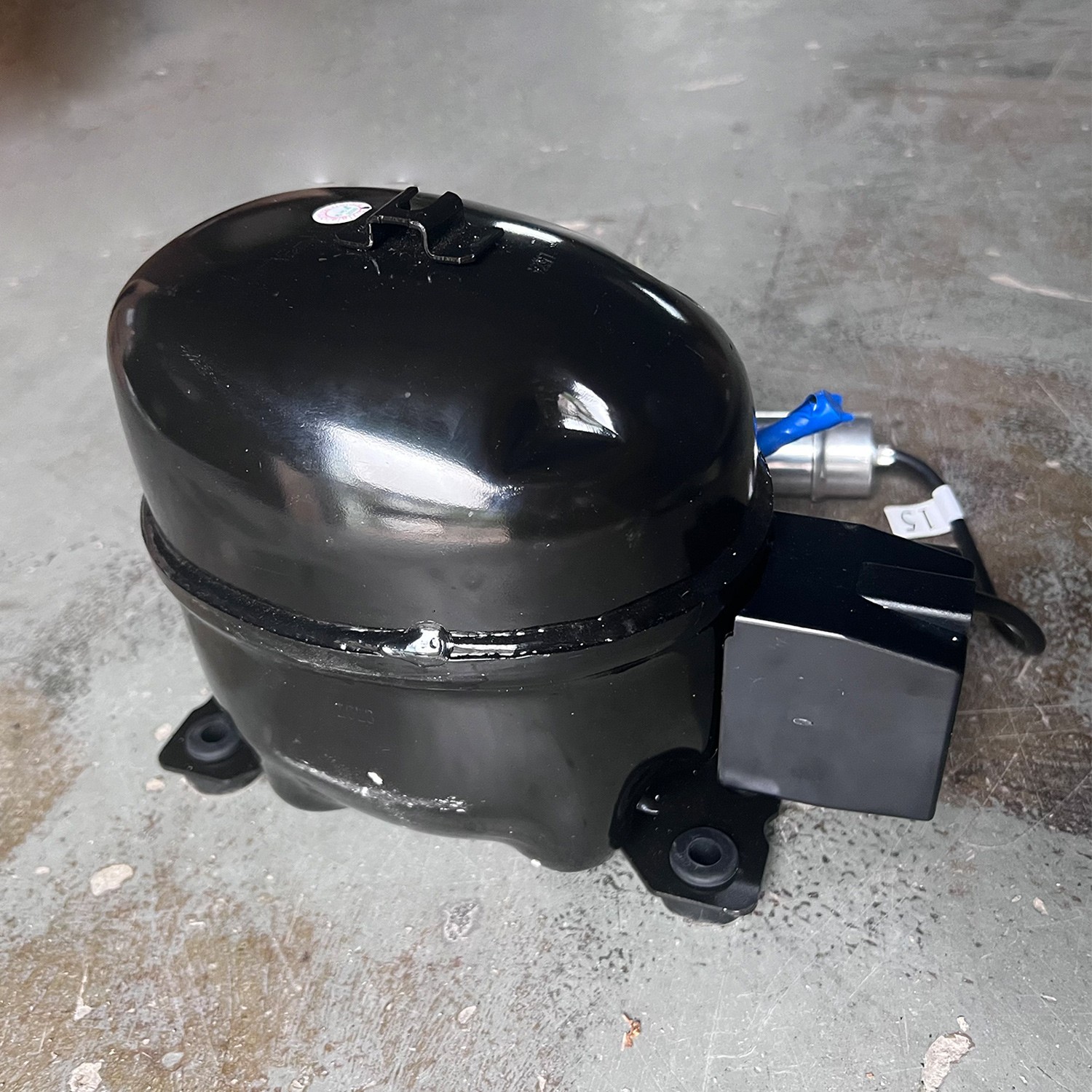 For Embraco EM2X3125U Thermally Protected Compressor 115-127V 60 Hz 1PH New