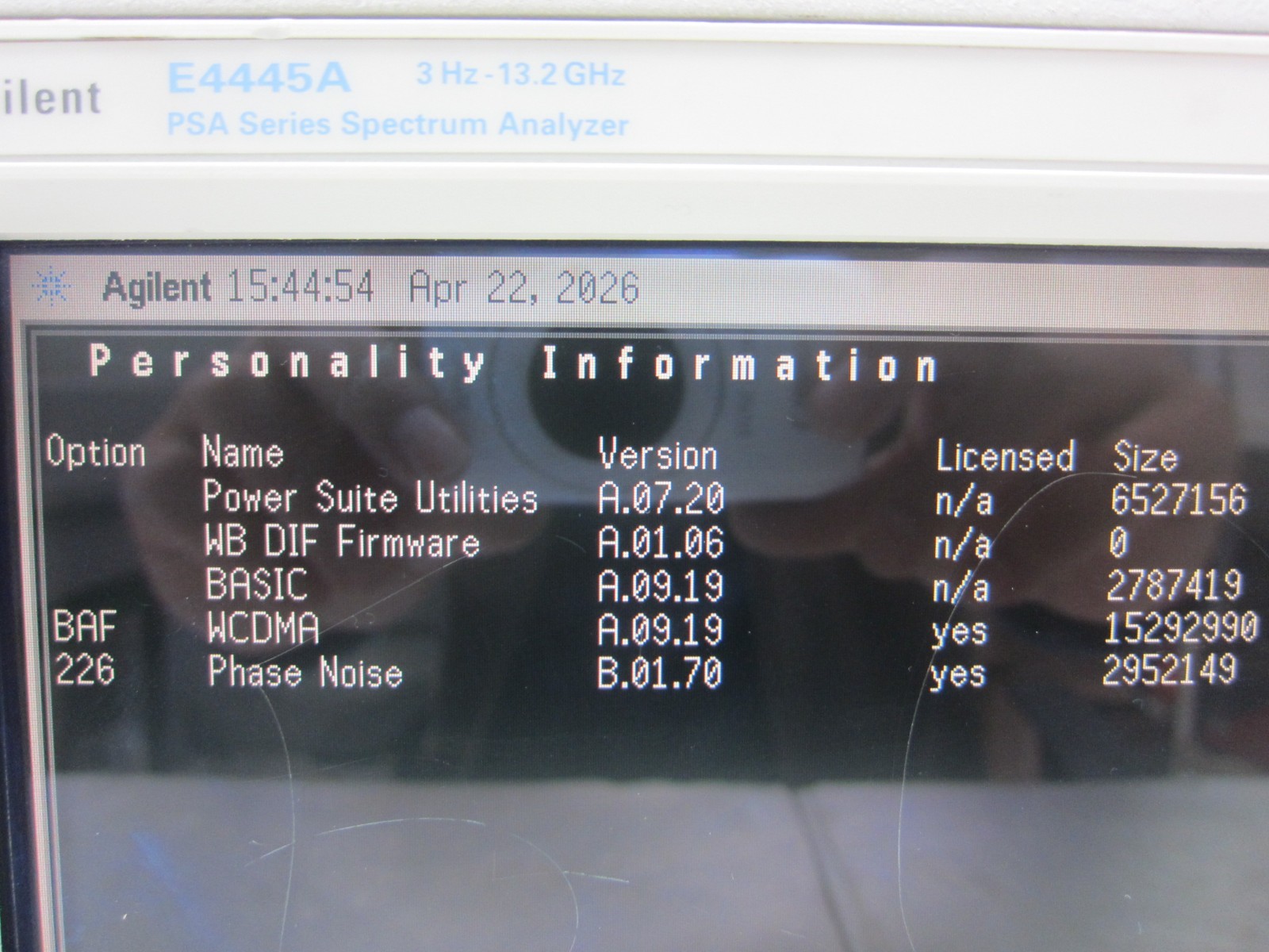 HP/KEYSIGHT/ Agilent E4445A 3Hz-13.2 GHz Spectrum Analyzer with Opts, Calibrated