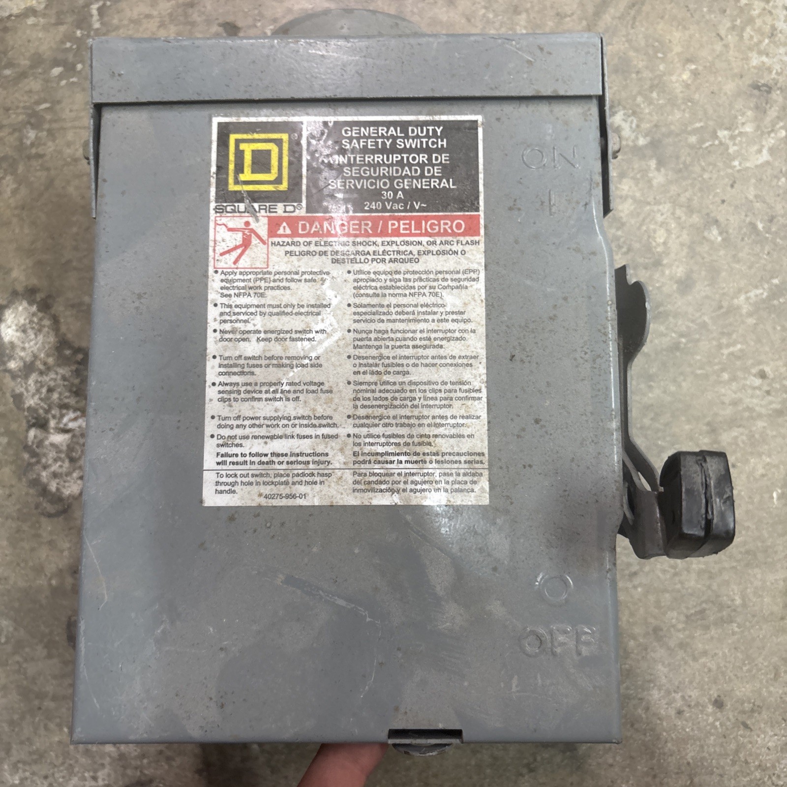 SQUARE D D221NRB