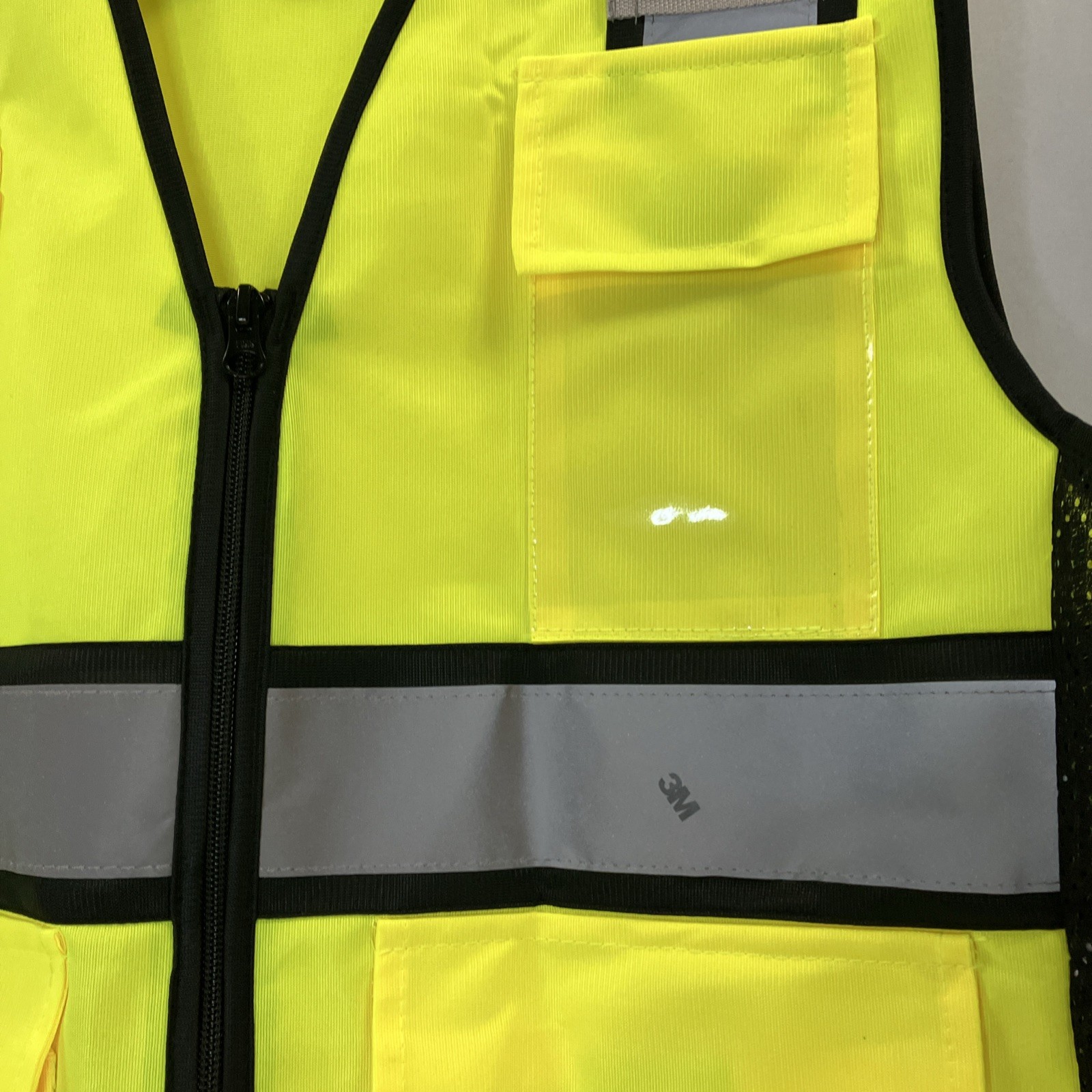 Women’s 8-Pocket hi vis vest Saftey Green Yellow ANSI Compliant sz M Medium