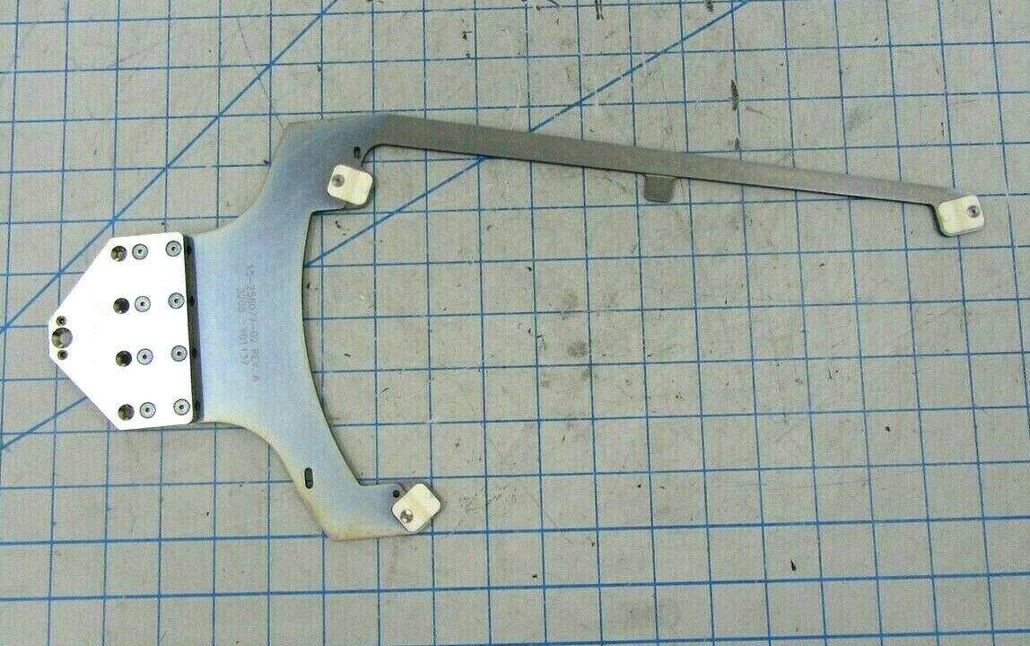 15-256077-02 / ROBOT END EFFECTOR BLADE 300MM, LEFT, L/LK, VCTR / NOVELLUS