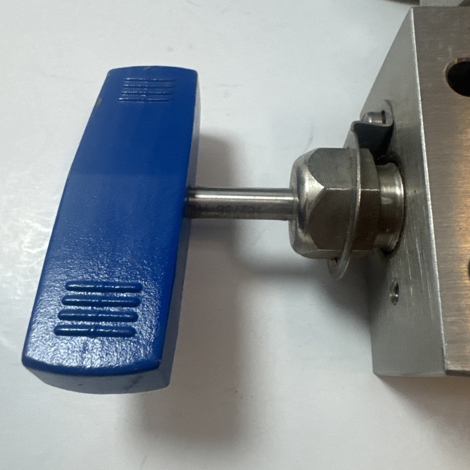 Autoclave Engineers 30VM9072-WO High Pressure Needle Valve MWP 30,000 PSI @ RT
