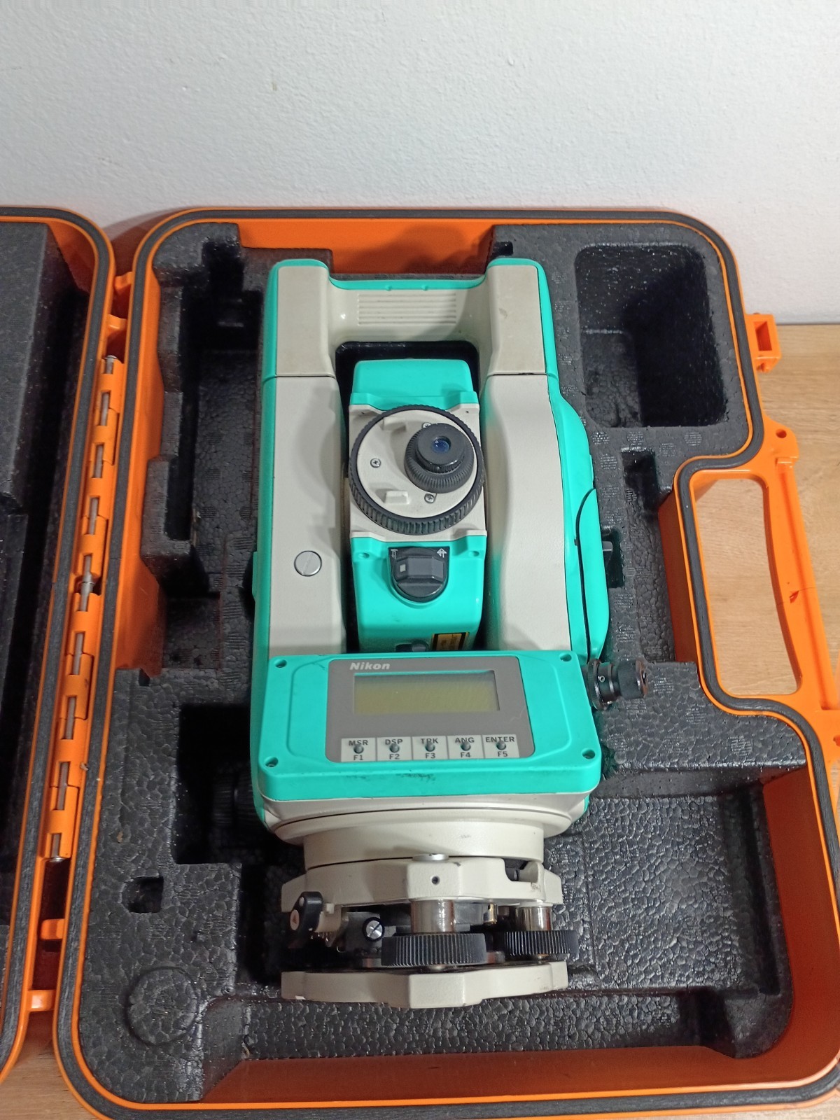Nikon NPL-821 Field Station Total Station Bundle – Untested – w/ Tribrach, BC-80