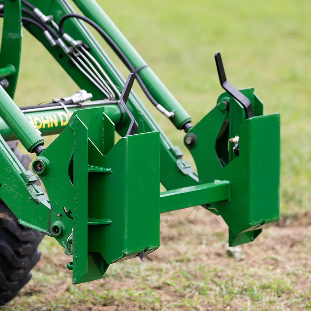 Titan Attachments Quick Tach Adapter Fits John Deere Tractors to Convert SSQA