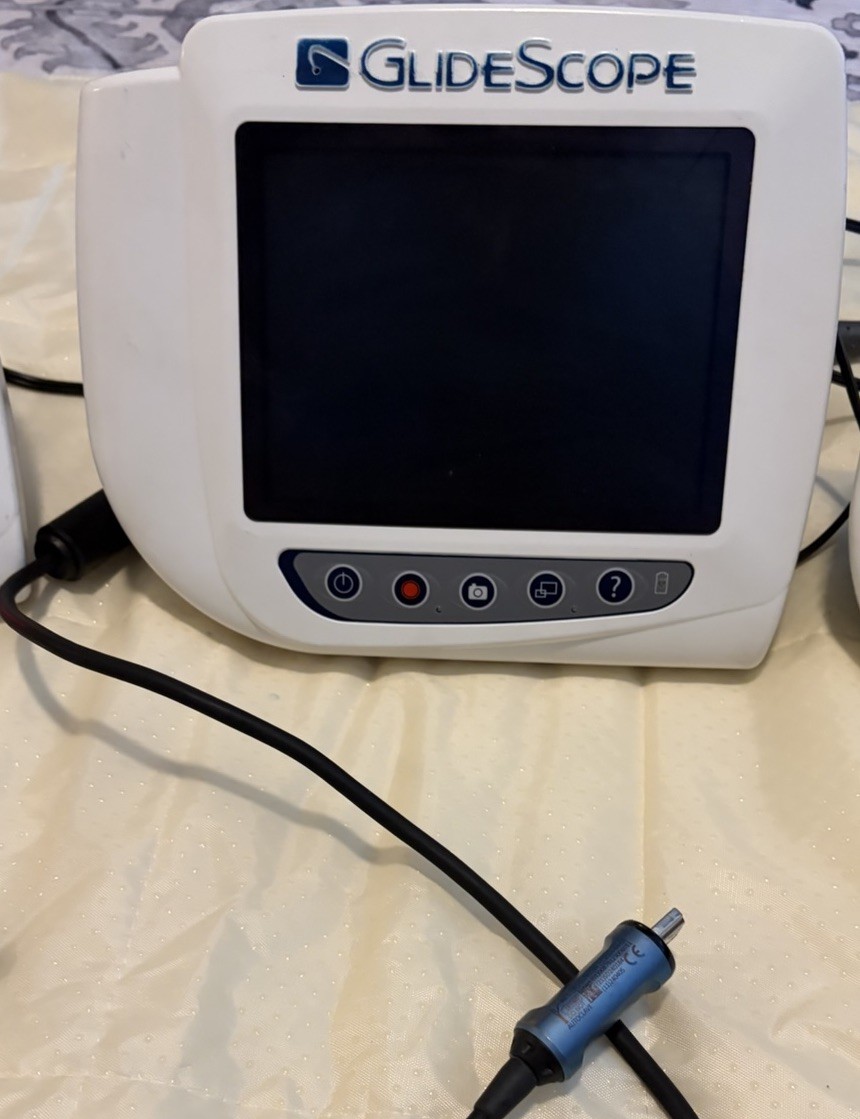 3x GlideScope Monitors w/ Camera Probe Parts/Repair Tested