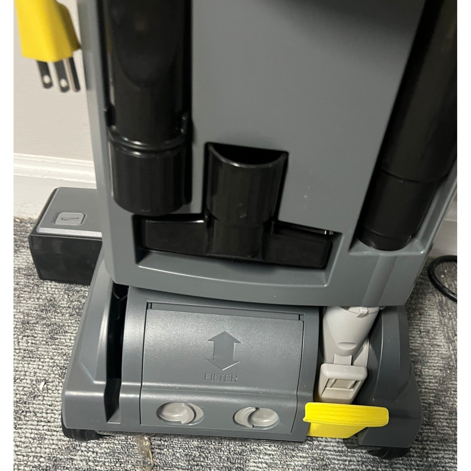 Windsor Karcher Sensor XP 15 Commercial Upright Vacuum with Manual and Bags