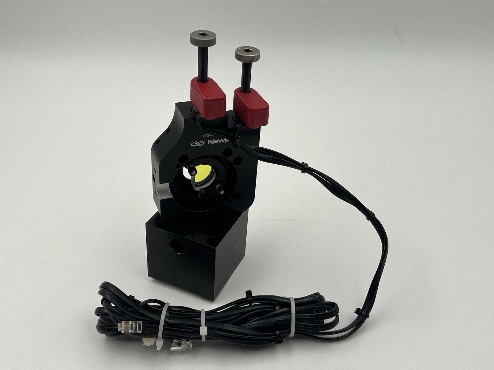NEWPORT VGM-1 VERTICAL-DRIVE GIMBLE OPTICAL MOUNT