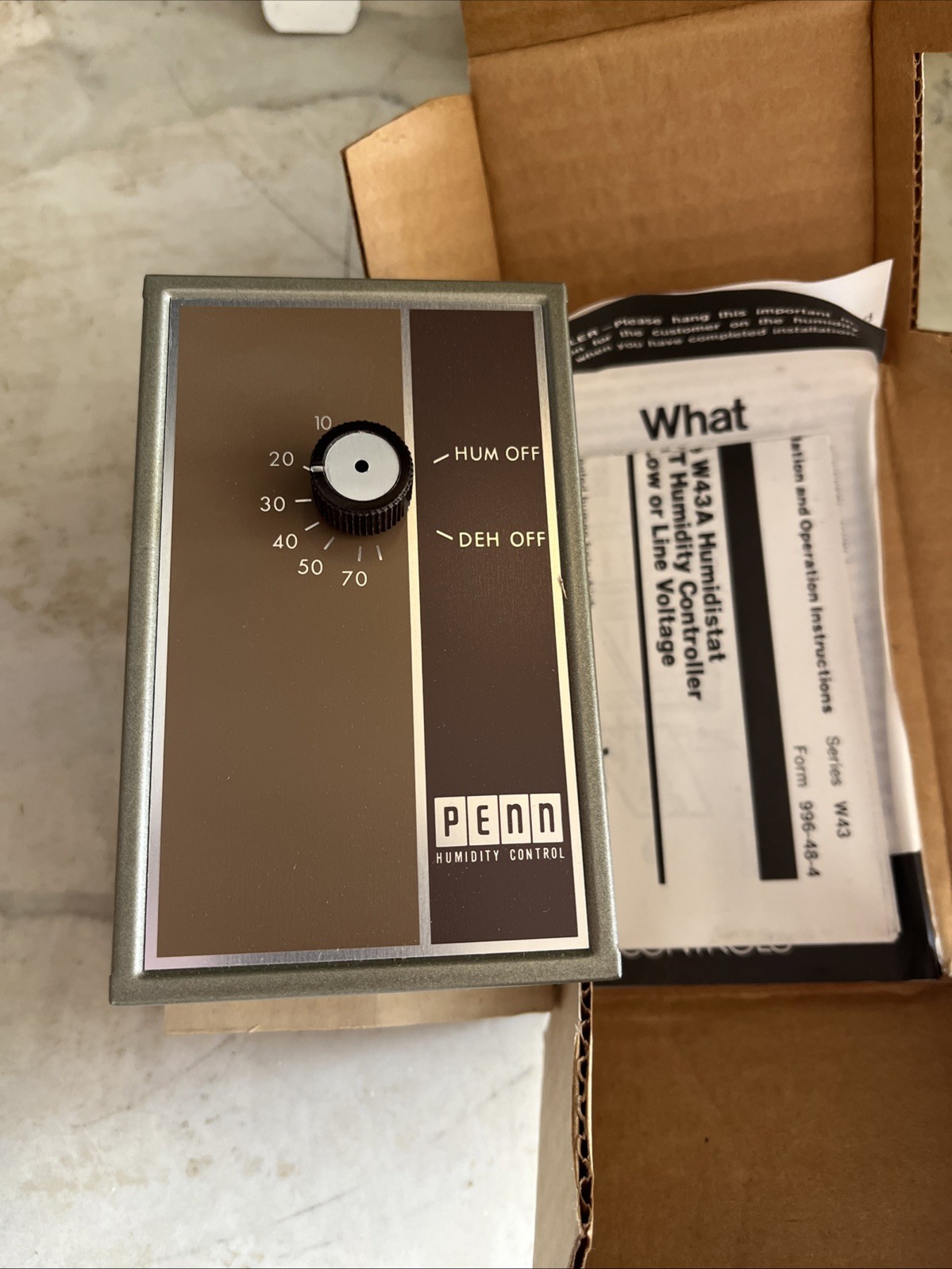 JOHNSON CONTROLS PENN W43A HUMIDISTAT CONTROL Free Shipping USA