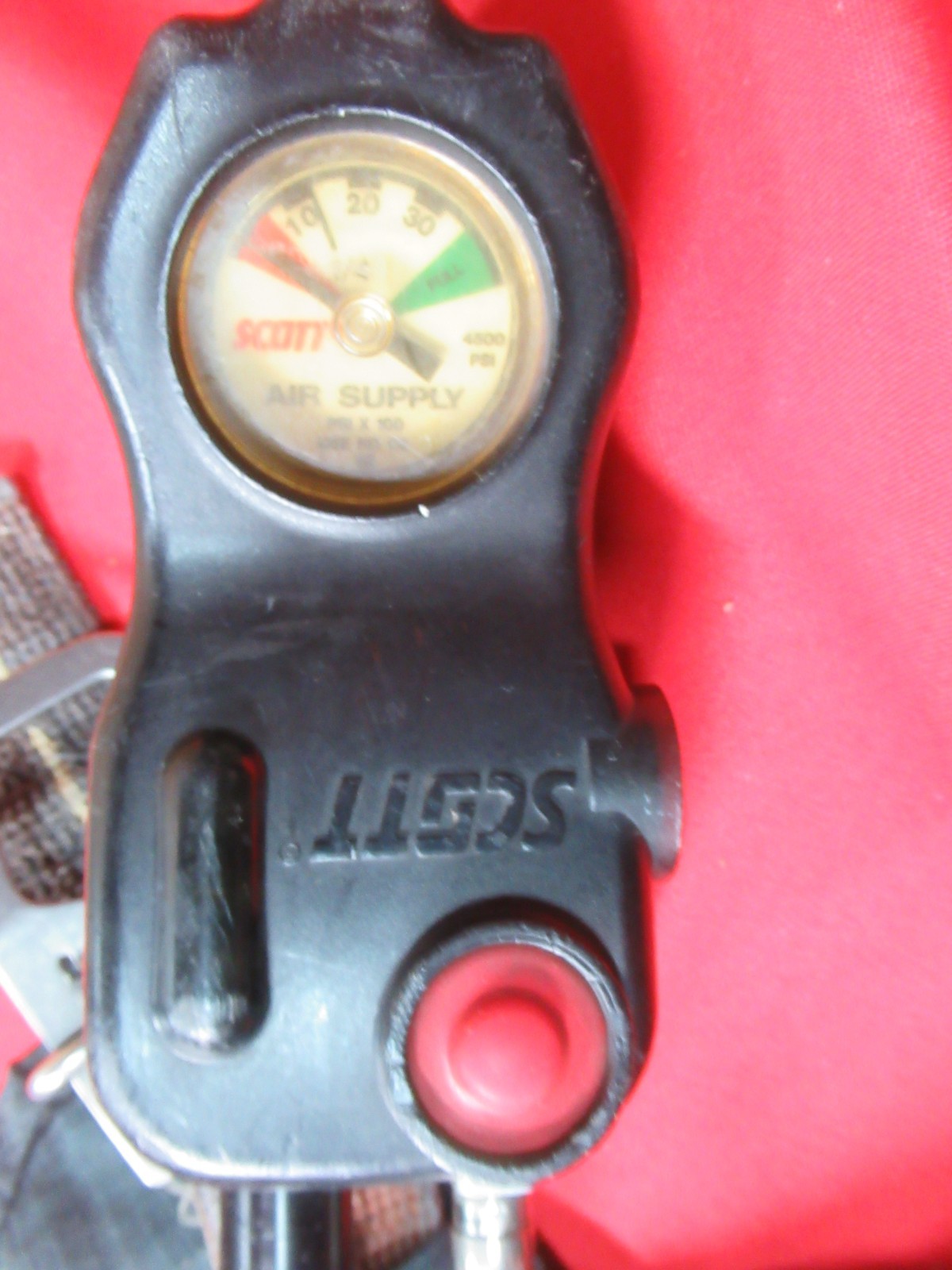 Scott AP75 Air-Pak 75 CBRN 4.5 4500 SCBA CBRN EZ flow QD regulator HUD DUAL EBSS