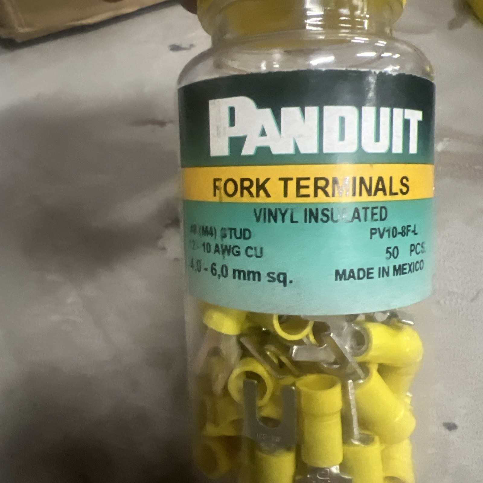 PANDUIT PV10-8F-L 14-10 AWG Vinyl Fork Terminal #8 Stud LOT OF 50  