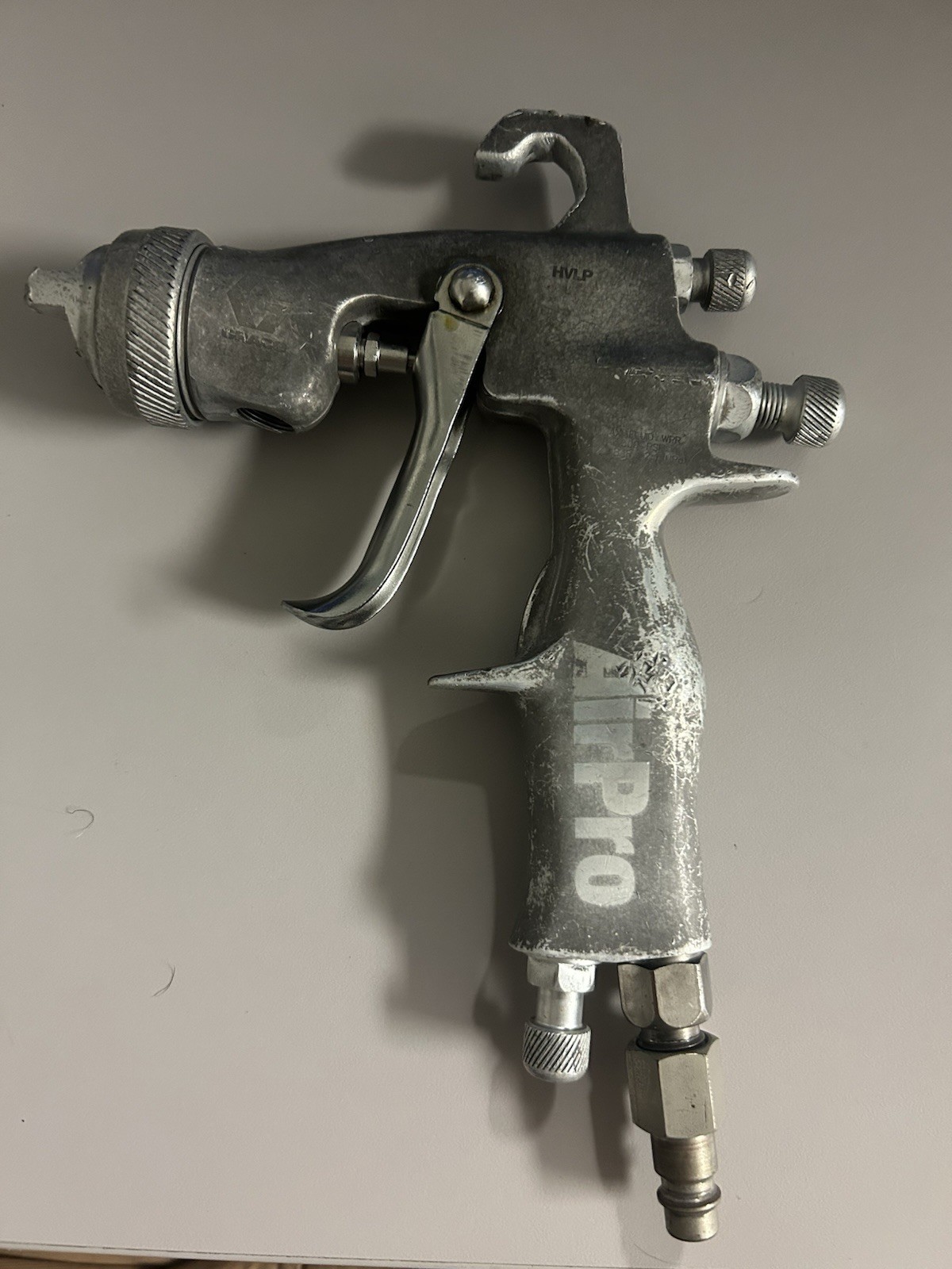 Graco AirPro Compliant Professional Gravity Feed Spray Gun – TOOL ONLY
