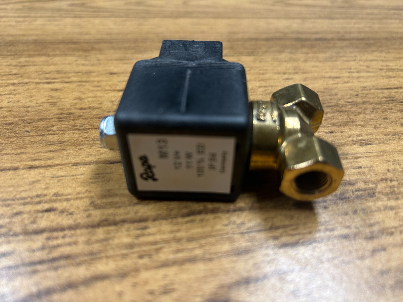 Karcher 12 Volt 1/8″ Fuel Solenoid Valve # 66851360 6.685-136.0…BRAND NEW!!