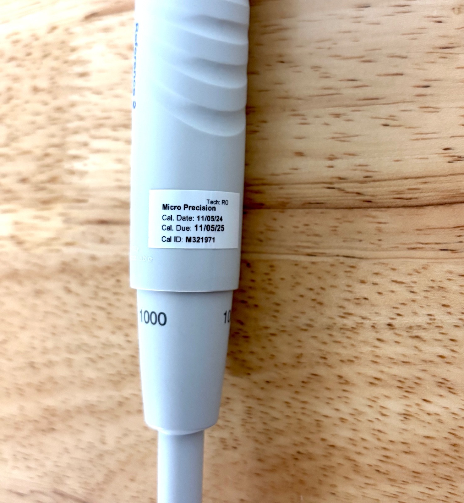 Eppendorf Reference 2 Single-Channel Pipette (100-1000 μL) – Excellent Condition