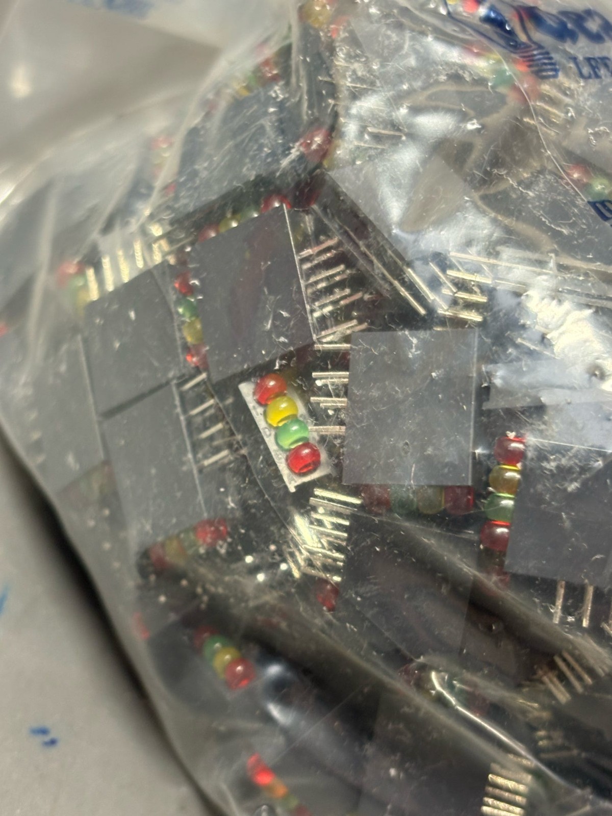 250 pcs 4-Segment LED Bar Indicator Red Yellow Green Panel Light Module