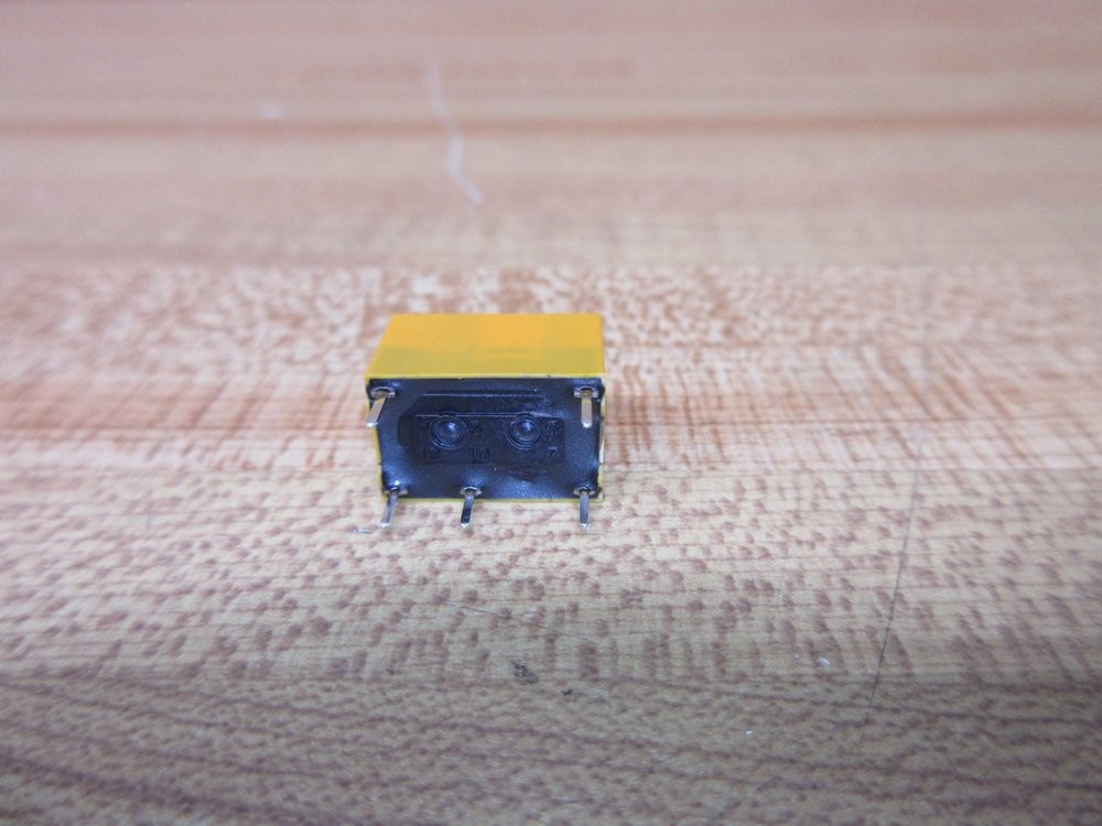 Matsushita DS1E-S-DC24V Signal Relay DS1ESDC24V