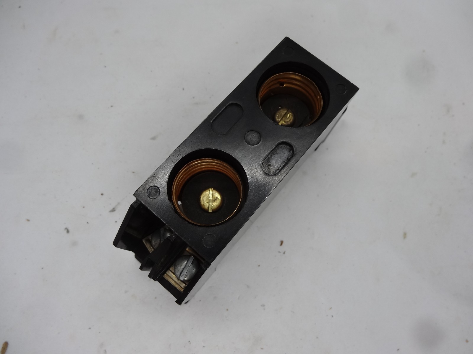 Walker 1763 120V/240V Rated 15, 20, 25, and 30 Amp Screw-In Fuse Holder Block