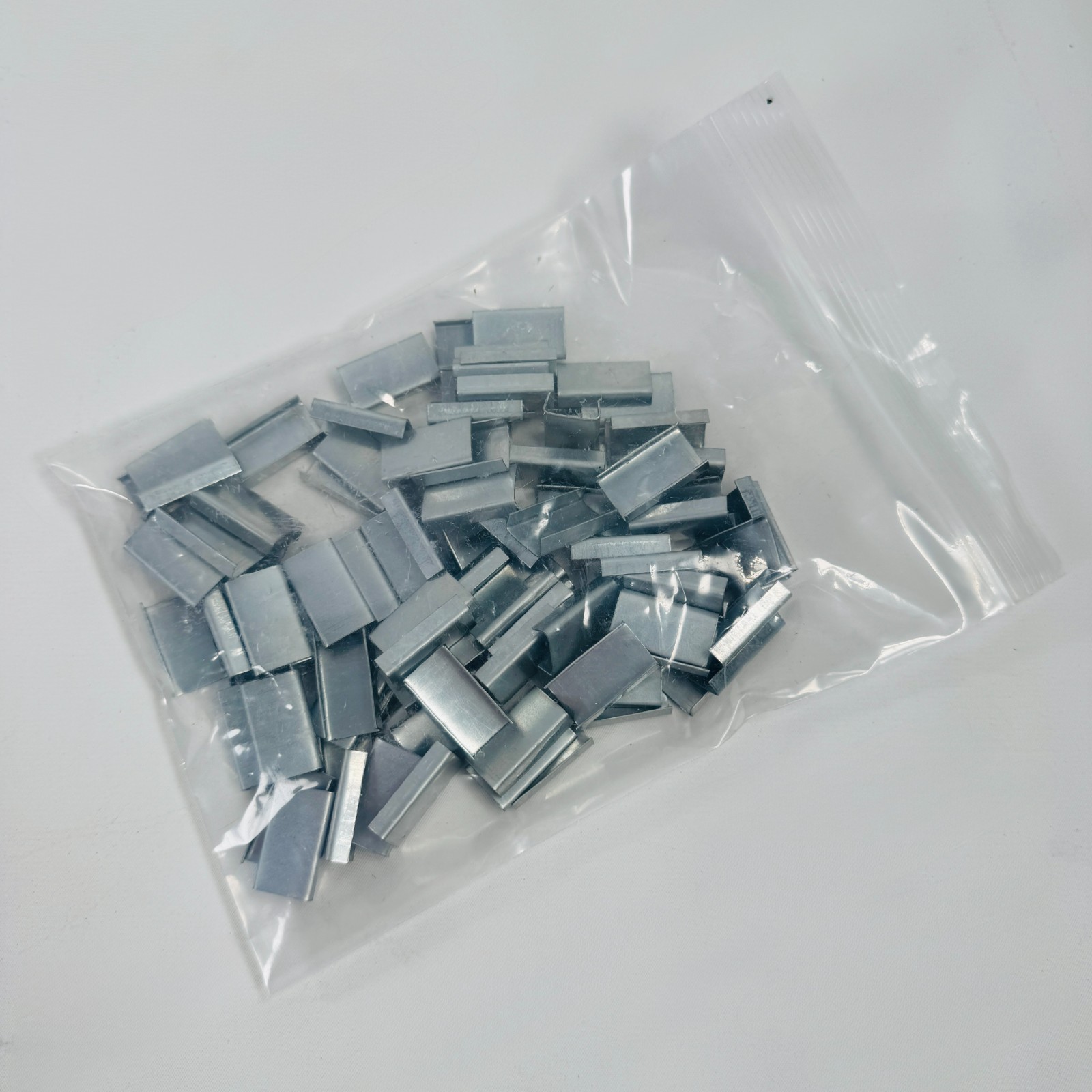IDL Packaging Portable 1/2″ x 200′ Steel Strapping Kit, 1100 lbs Break Strength