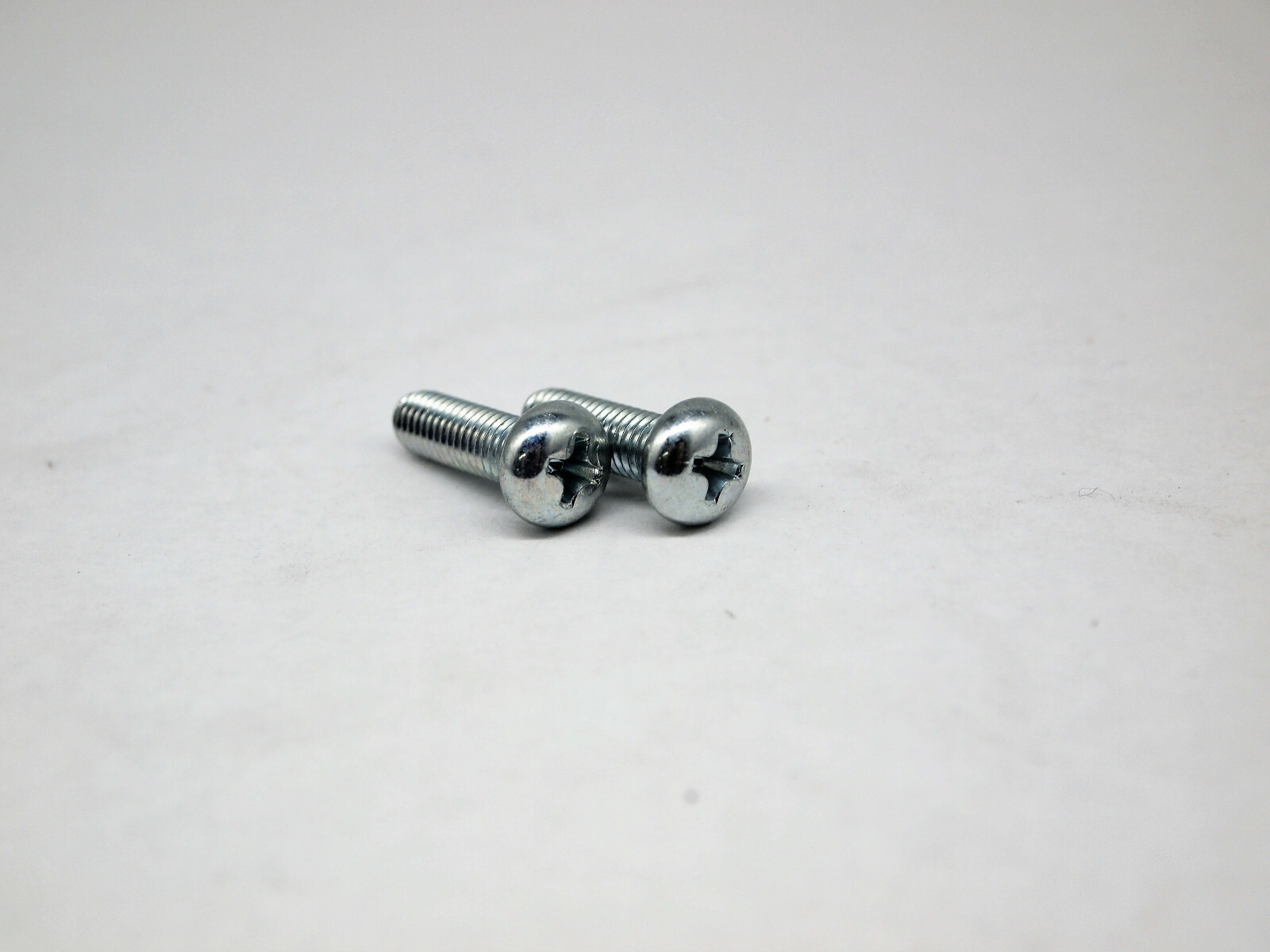 15 Pack 5M x 12 JIS Small Head Phillips Pan Head Machine Screws