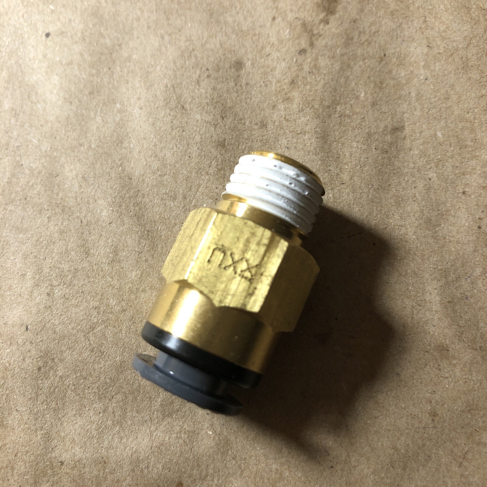 (Qty 15) 3/8″ x 1/4″ SMC Brass Male Connectors Adapter MNPT x PUSH KV2H11-35S