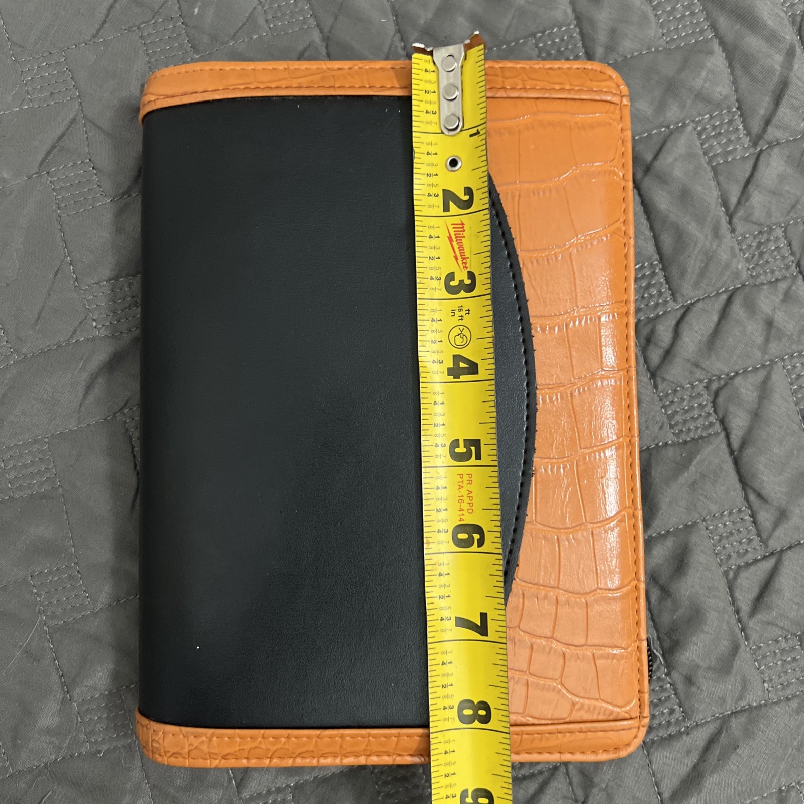 Franklin Covey 365 Classic 6-Ring Binder Organizer Black Orange Crocodile Zip