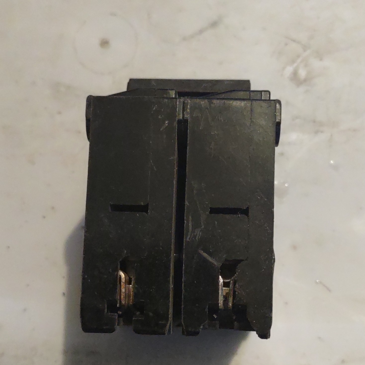 Gould QP2-B303 30A 2-Pole Plug-In Circuit Breaker 120/240V Screw Terminal On/Off